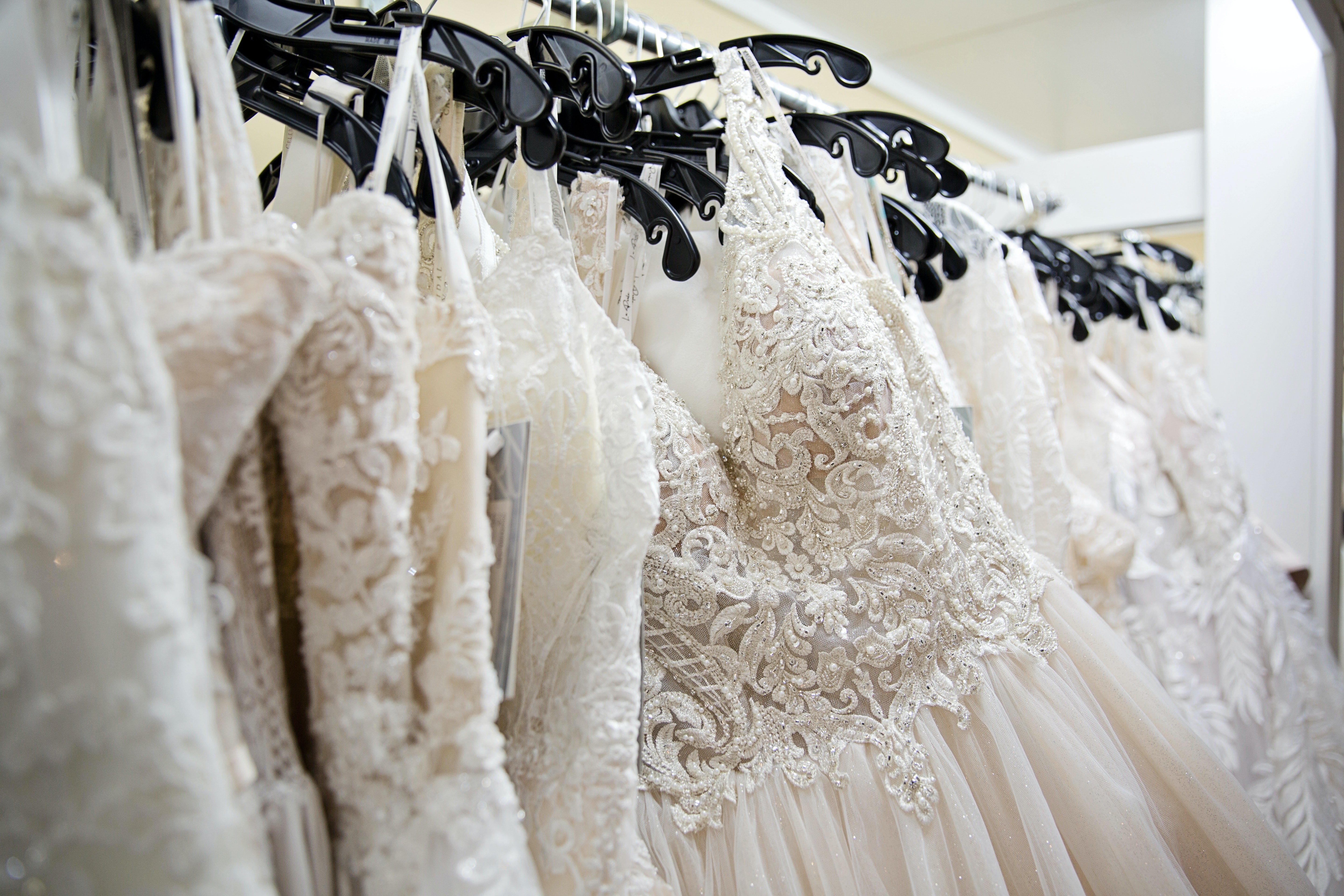 pre loved wedding dresses