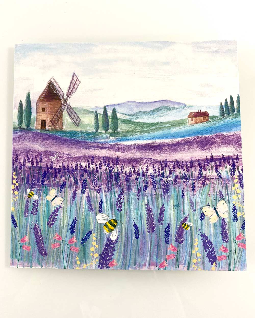 These cards are all made from FSC board which has also been carbon balanced. A perfect purchase for the environmentally conscious! From a traditional sunflower design to a modern happy birthday design.