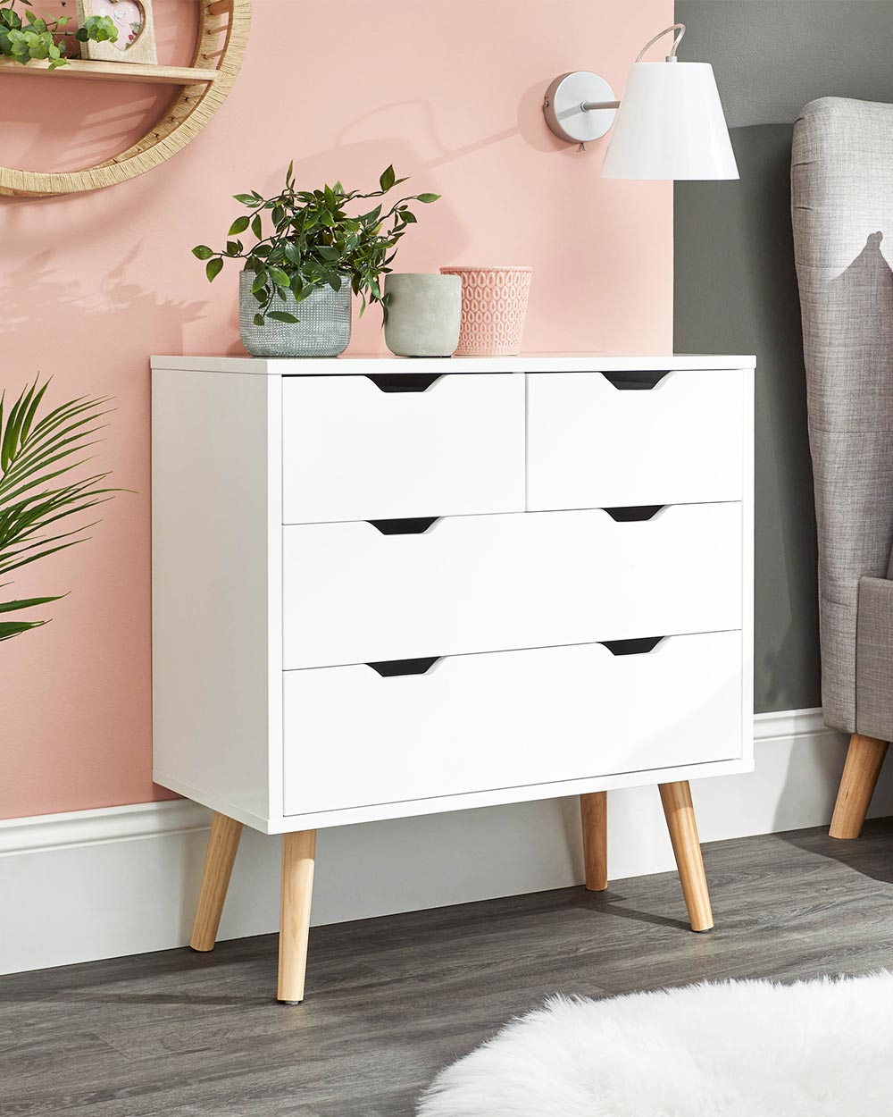 Nyborg 2 + 2 Drawer Chest White