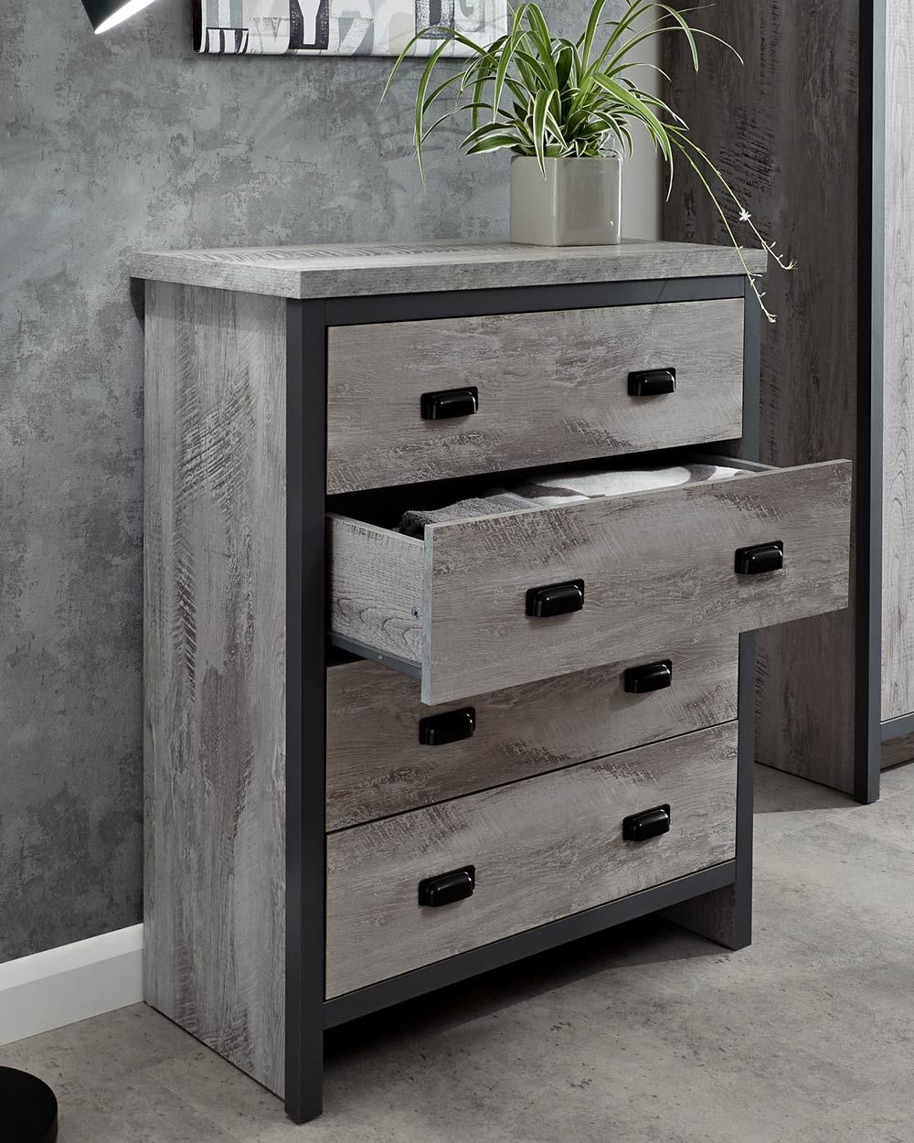 Looking for a modern bedroom furniture set? Then this 3 piece set will bring a splash of urban-chic to any interior! Comprising of; a wardrobe, a set of drawers and a bedside table.