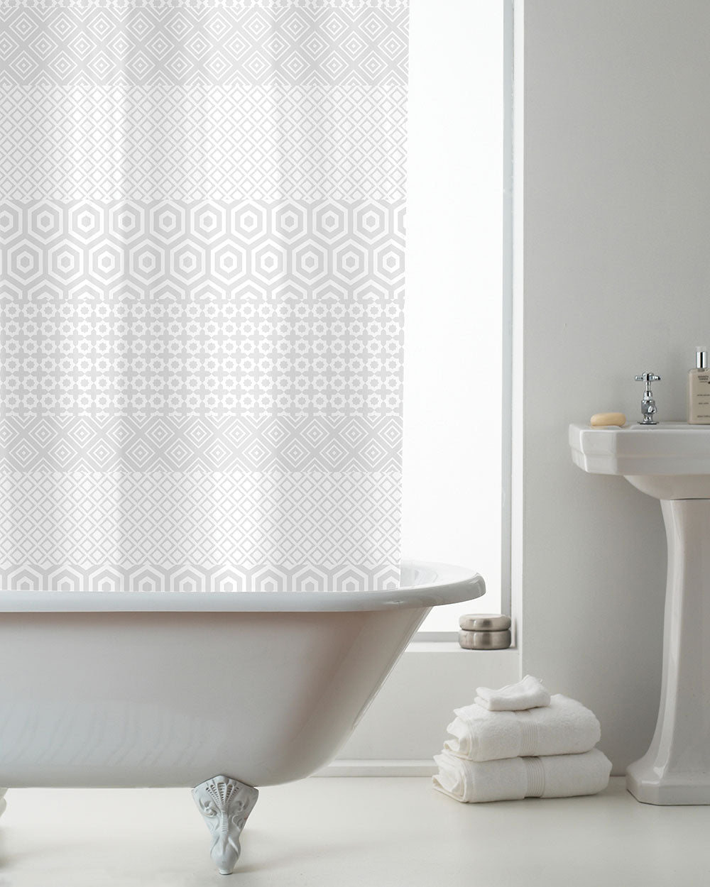 Geometric Shower Curtain With Rings Grey White 180 x 180cm