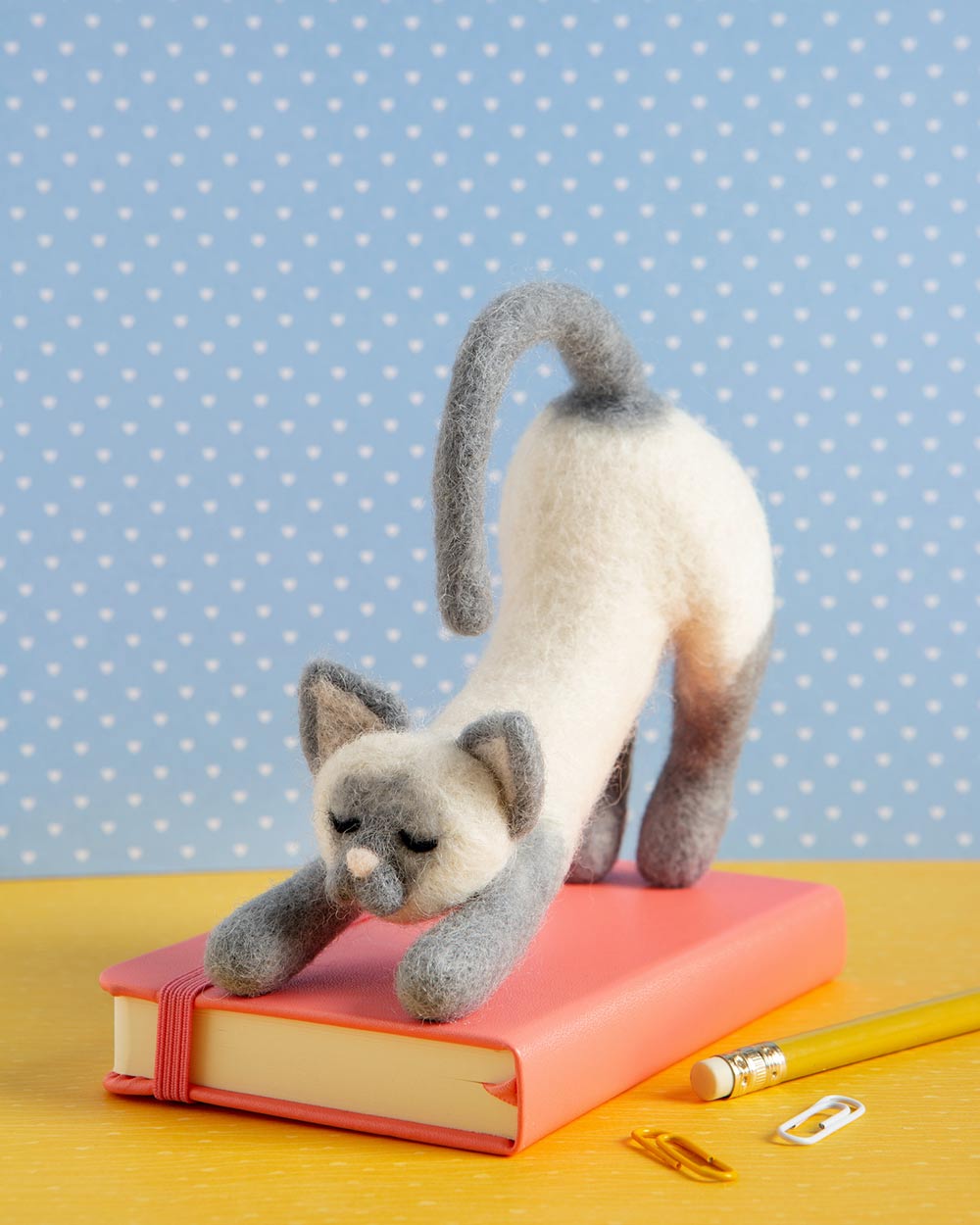 Stretching Cat Needle Felting Kit Adult Craft Kit 14+