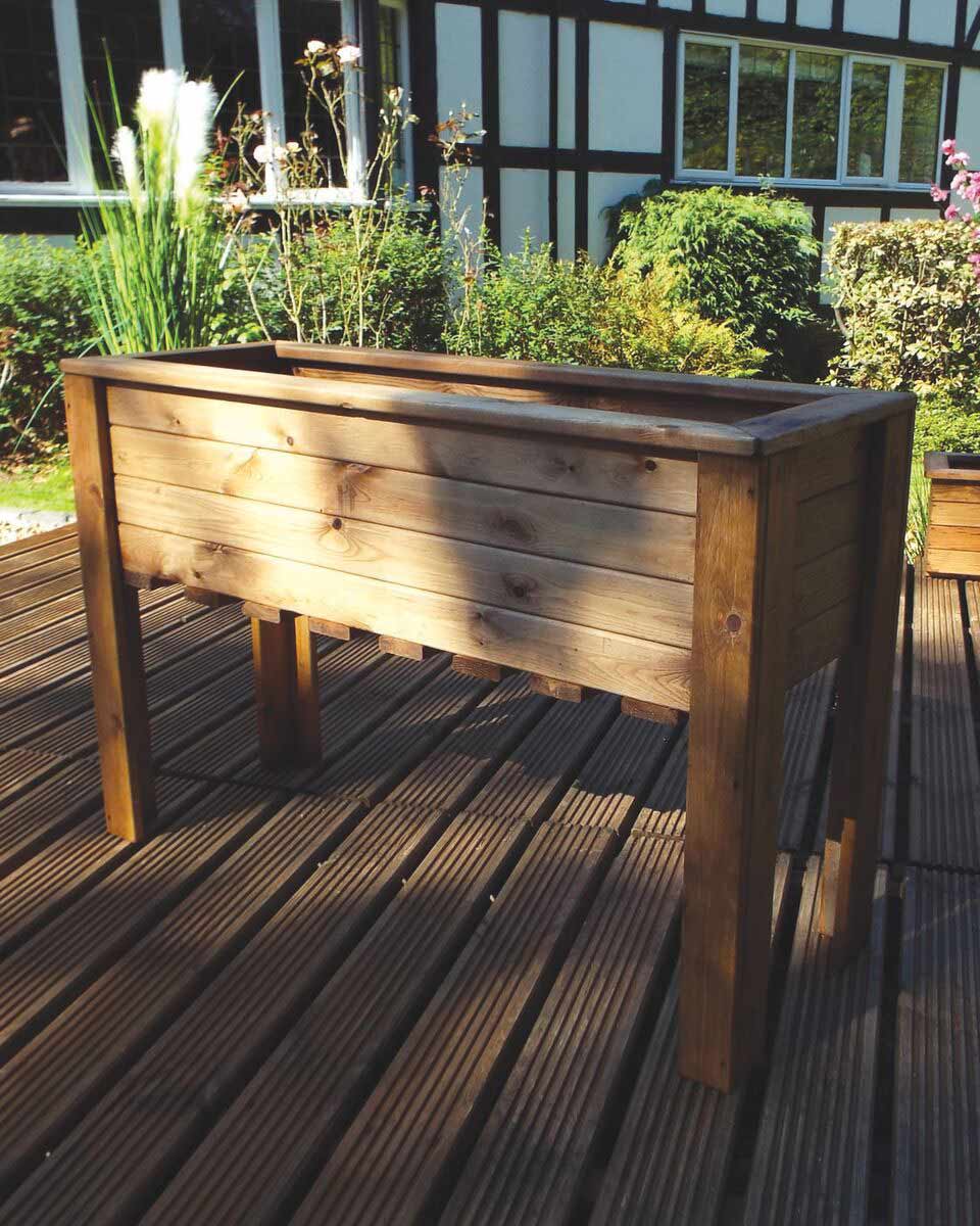 Charles Taylor Extra Large Wooden Wiltshire Planter 100L