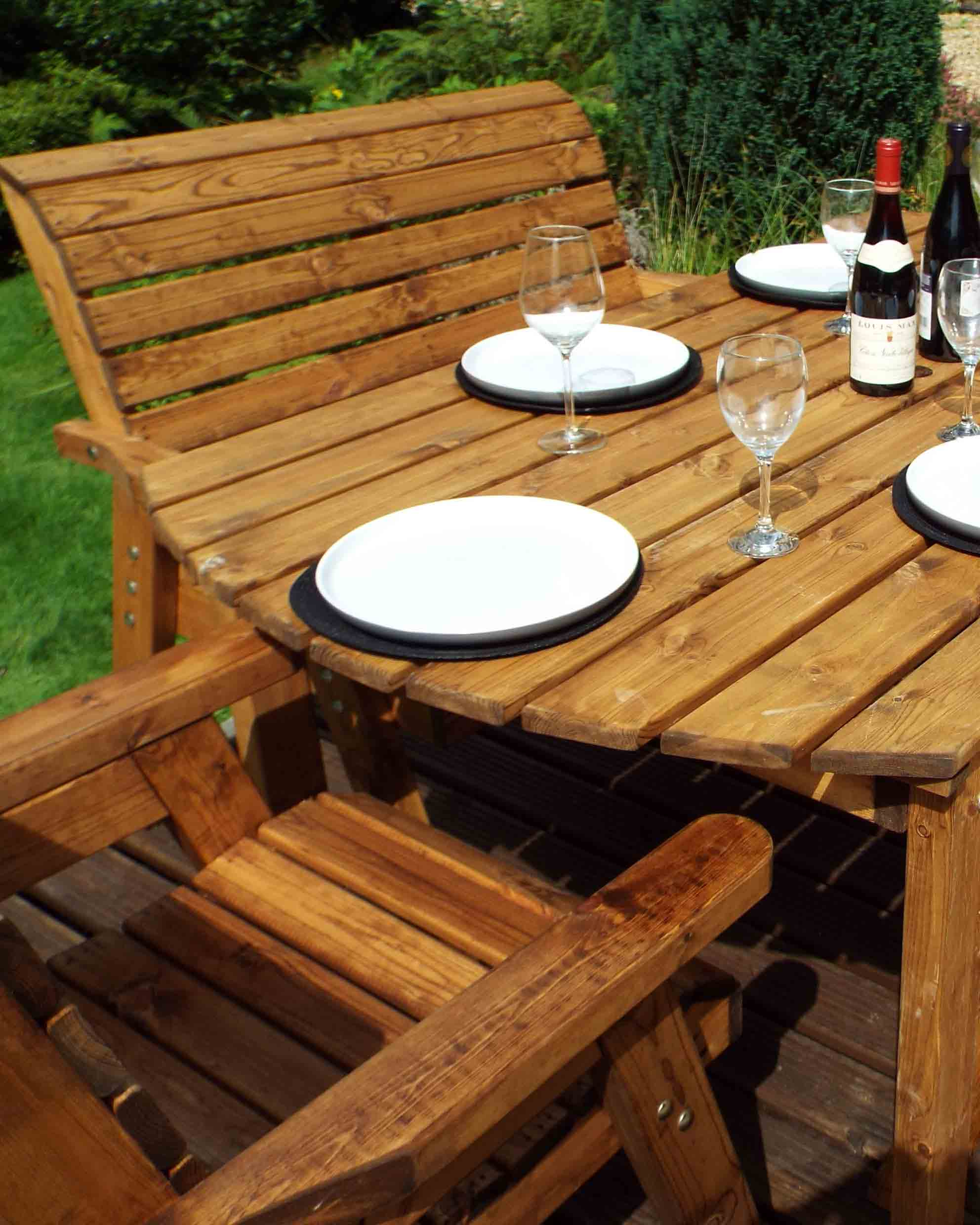 Charles Taylor Six Seat Table Set Green Accessories