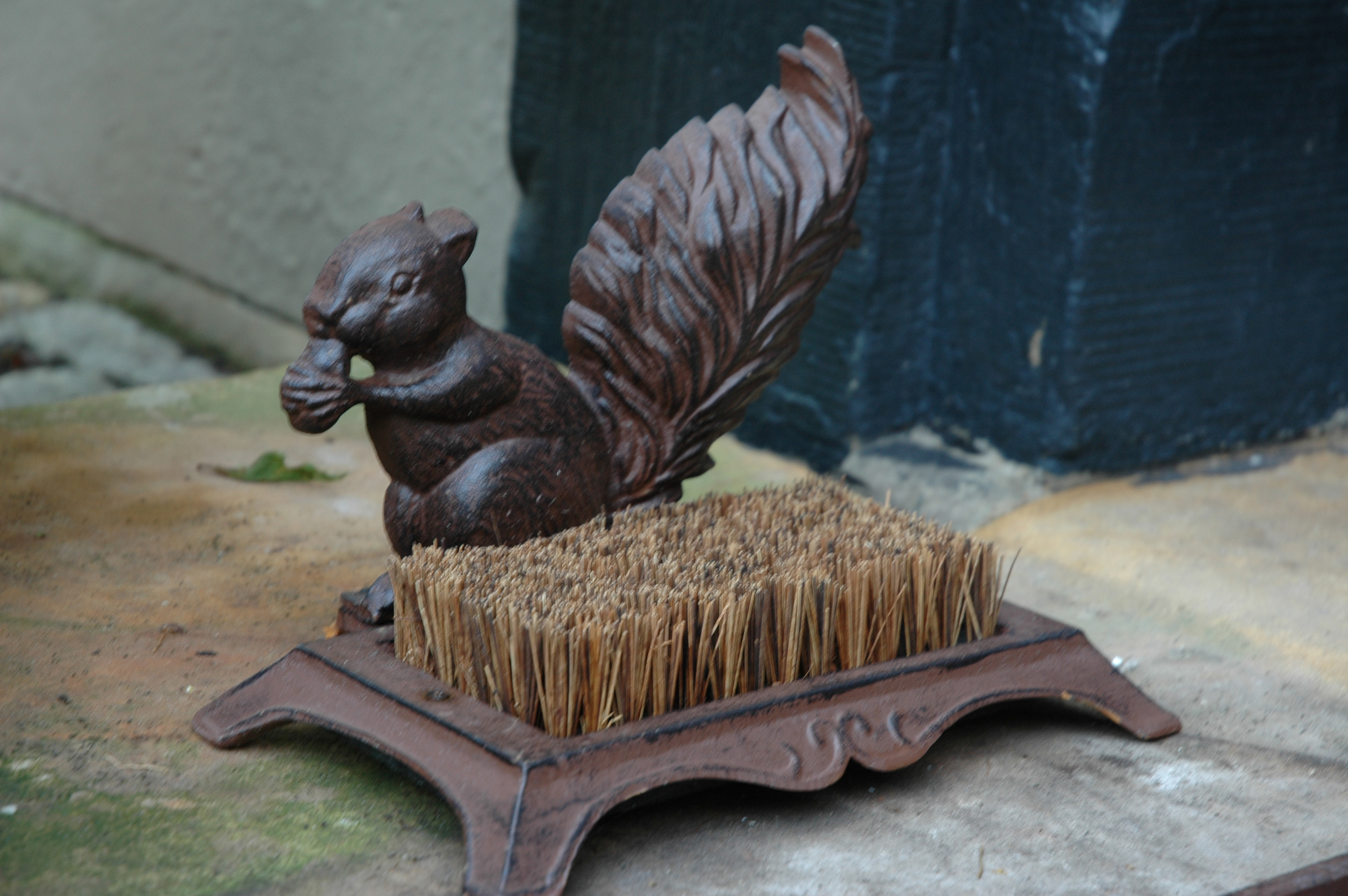 Garden Squirrel Boot Brush