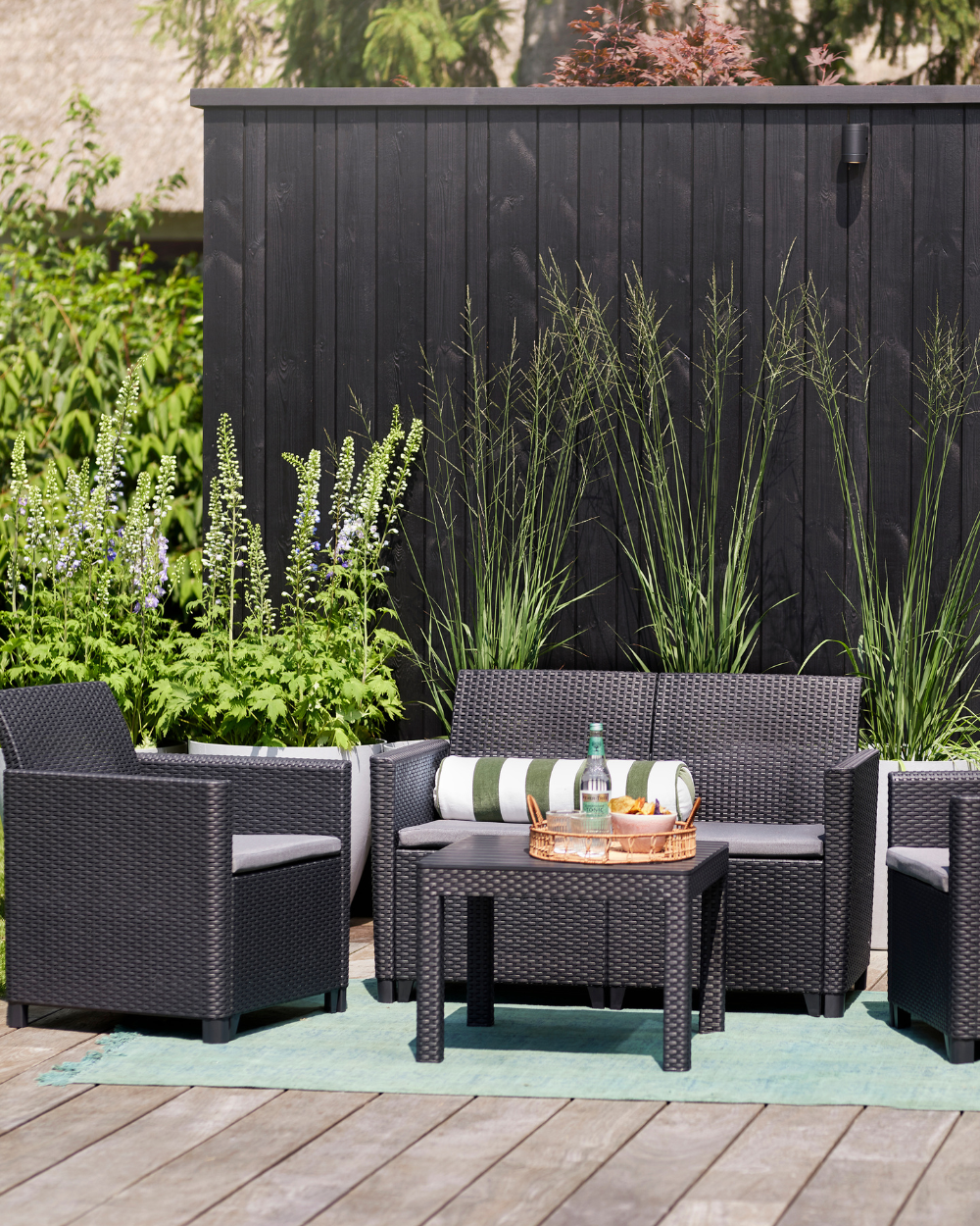 Marie 4 Seater Lounge Set Graphite Keter