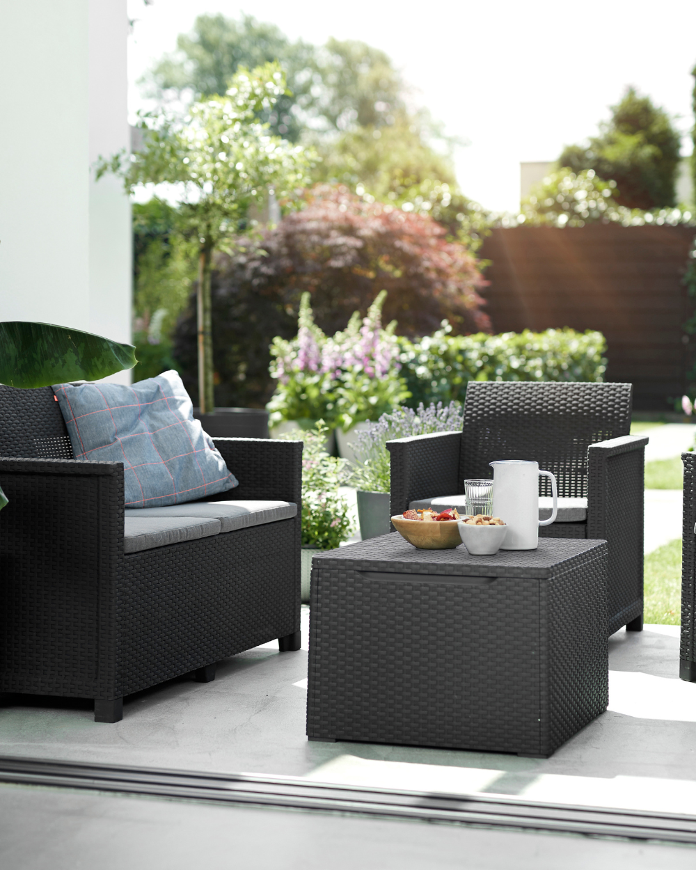 Emma 4 Seater Lounge Set With Storage Table Graphite Keter