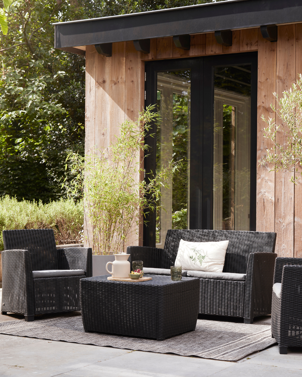 Mia 4 Seater Lounge Set With Storage Table Graphite