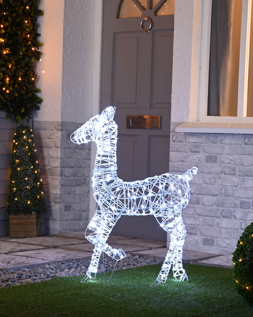 Faux Rattan Doe White Light LED 87cm