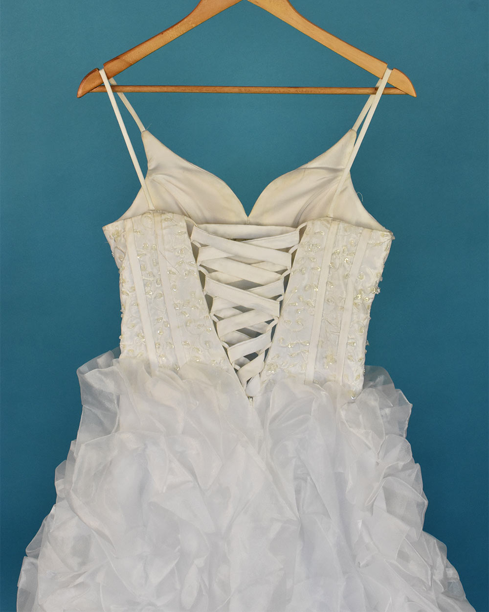 White Corset Bodice Ruffled Skirt Wedding Dress Size 8