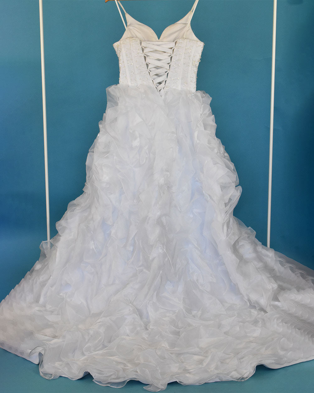 White Corset Bodice Ruffled Skirt Wedding Dress Size 8