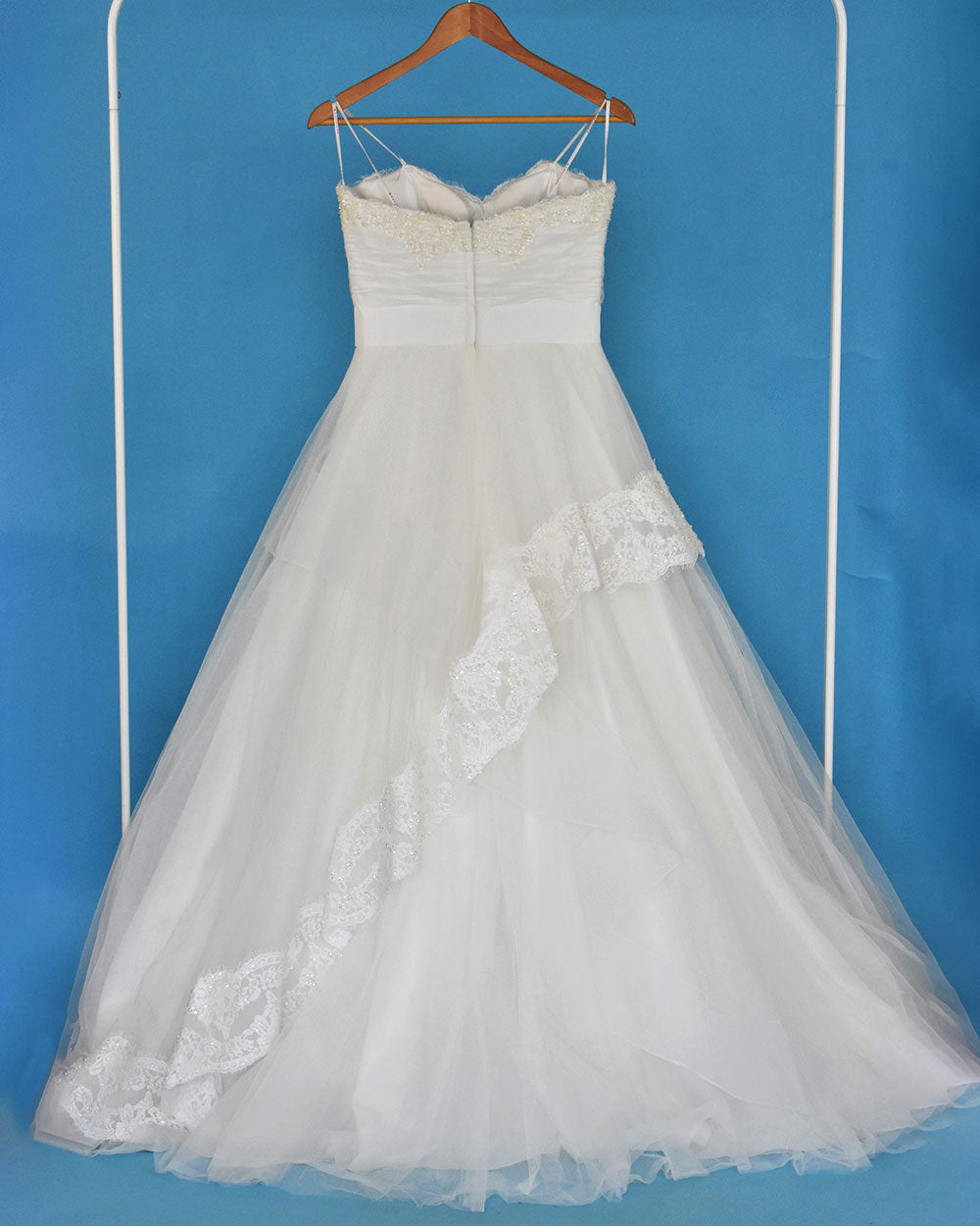 Anoushka Ivory Strapless A Line Wedding Dress