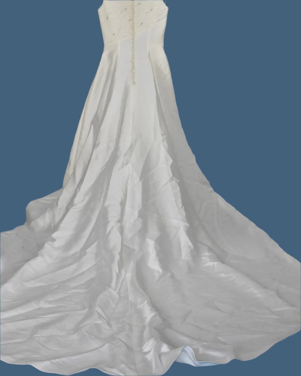 Pronovias Ivory A Line Wedding Dress with Veil Size 12