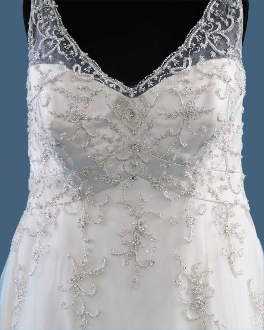 Sonsie By Veromia Champagne Wedding Dress Size 24