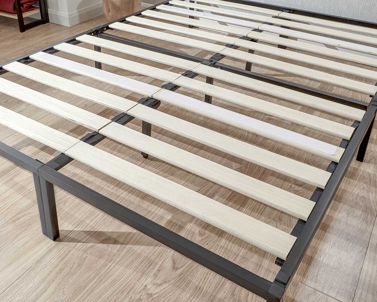 Kore Bedframe 135cm Black double bed frame