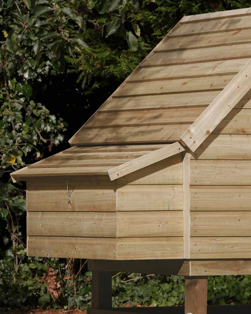 Large Chicken Coop Wooden Rowlinson close up of the side