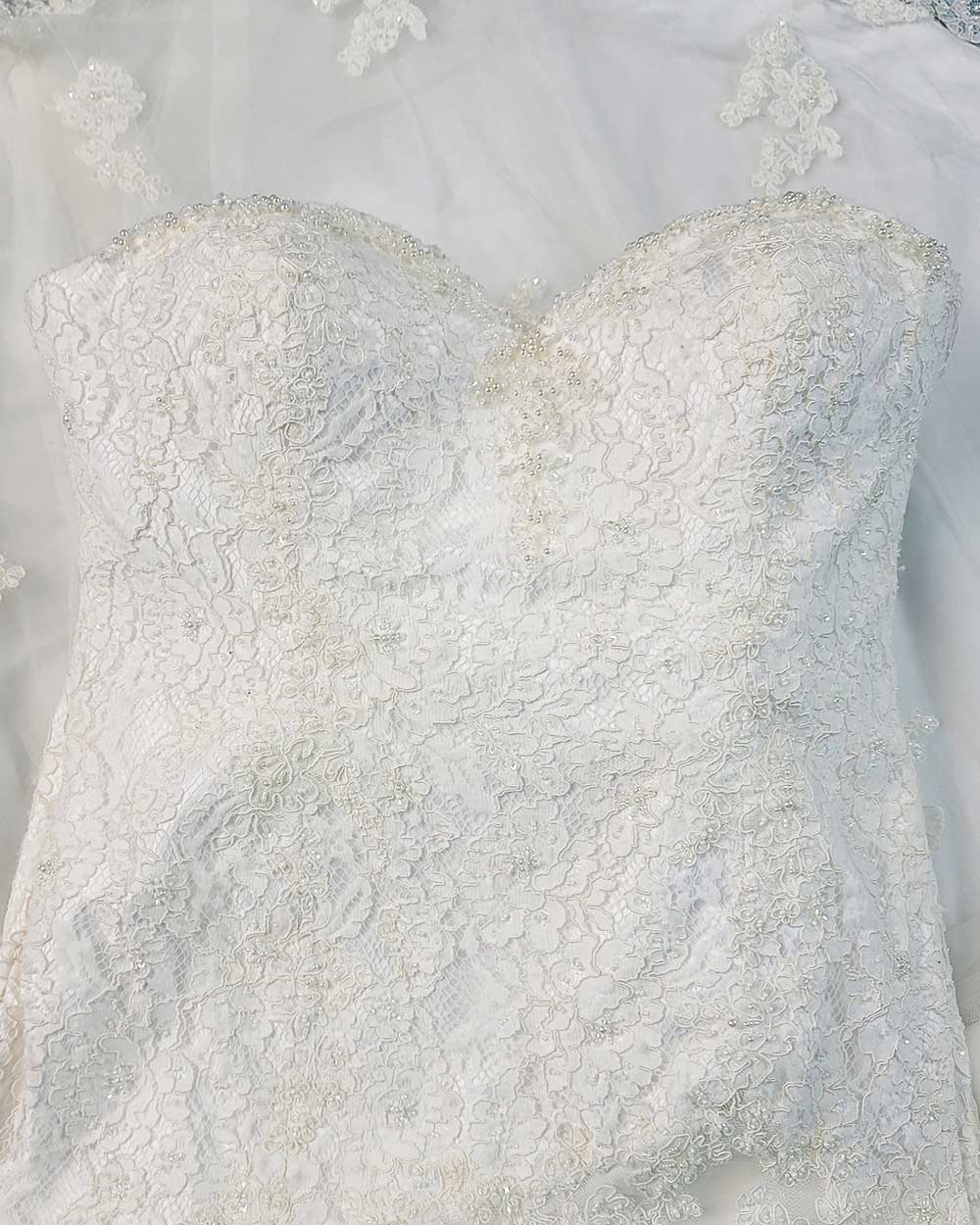Margaret Lee Ivory Strapless A line Wedding Dress Size 20