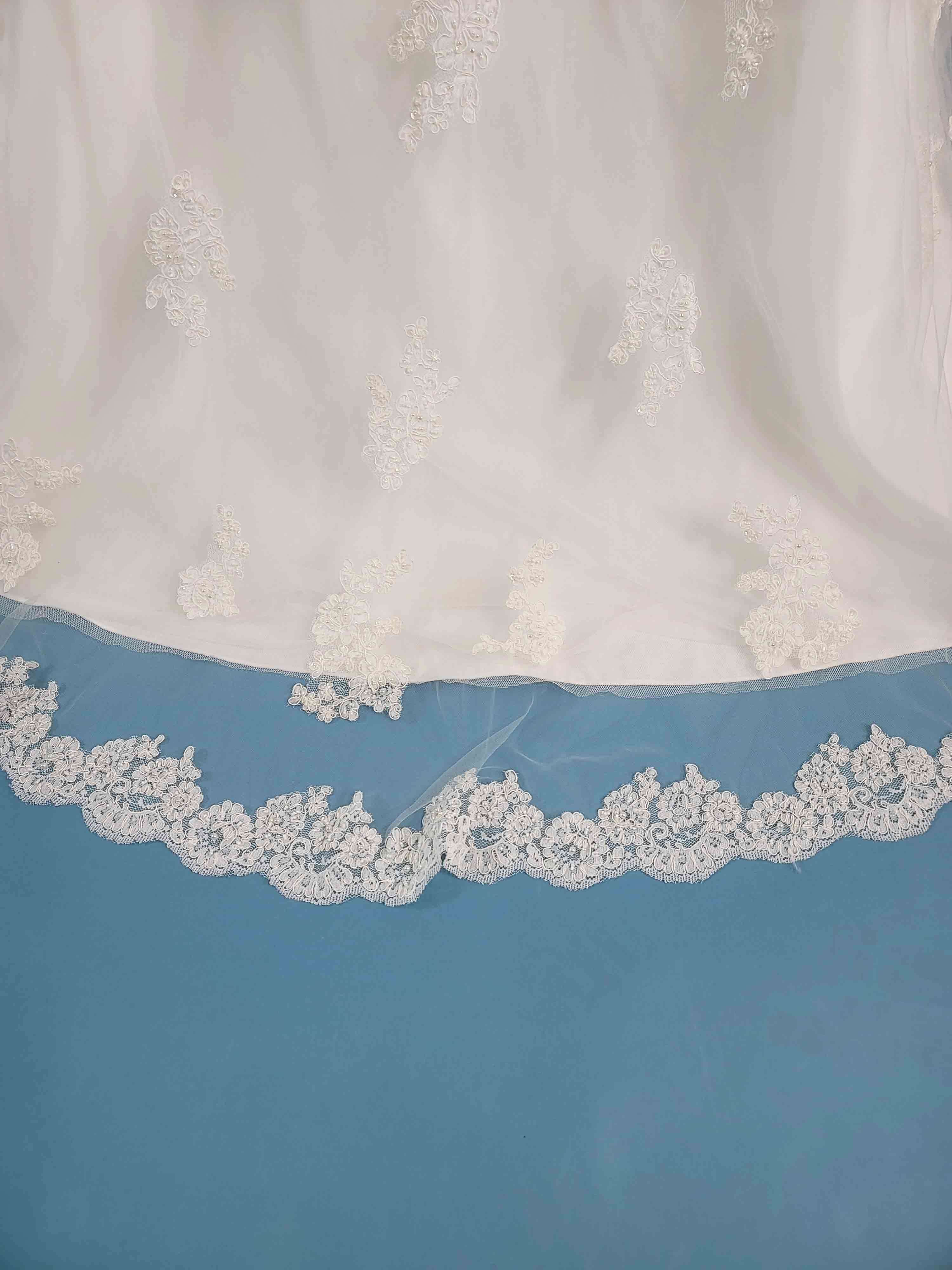 Margaret Lee Ivory Strapless A line Wedding Dress Size 20