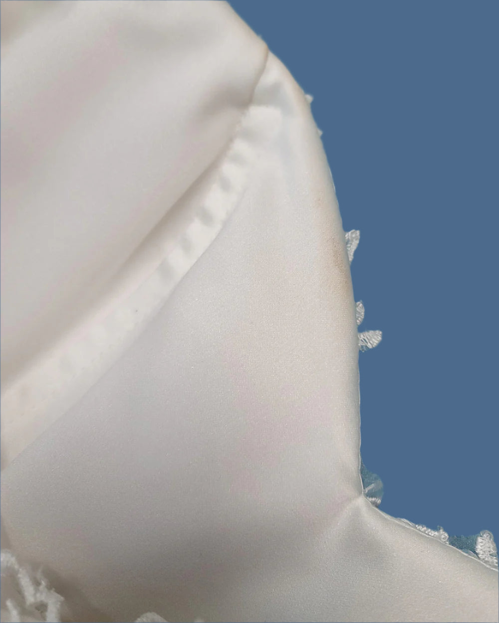 Charlotte Balbier White Fitted Fish Tail Illusion Wedding Dress Size 6