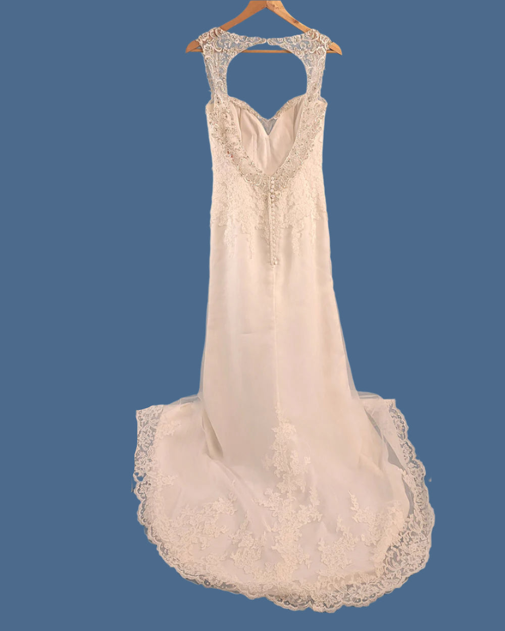 Jasmine Collection Ivory Fitted Wedding Dress Size 8