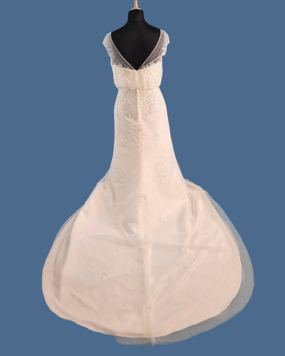 Hilary Morgan White A Line Wedding Dress Size 14-16