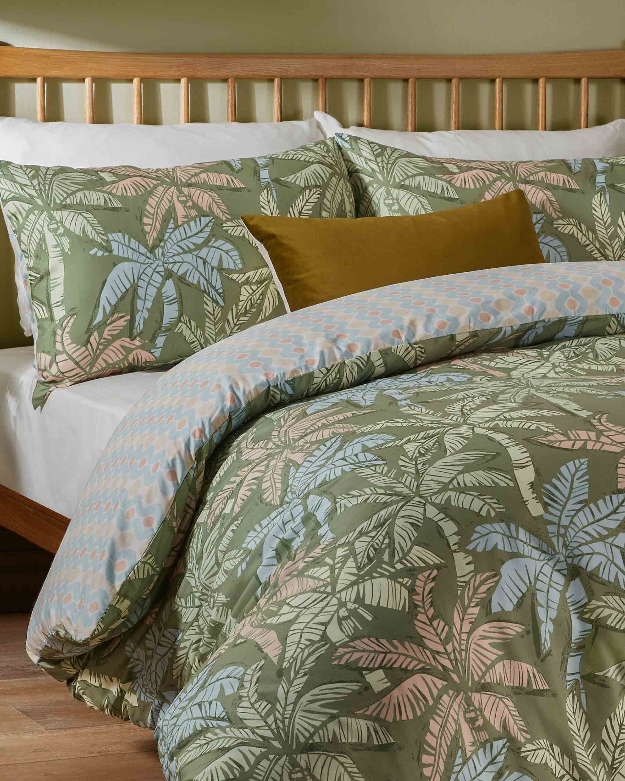 Kentia Soft Touch Duvet Set Single Double King Palm Green
