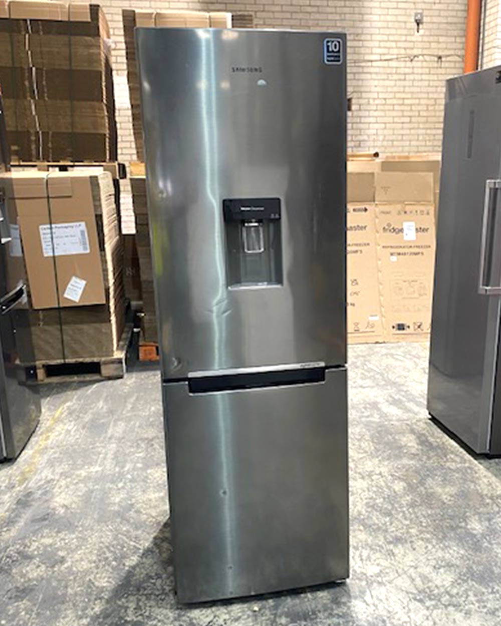 Samsung Large Fridge Freezer RB29FWRNDSS_SS