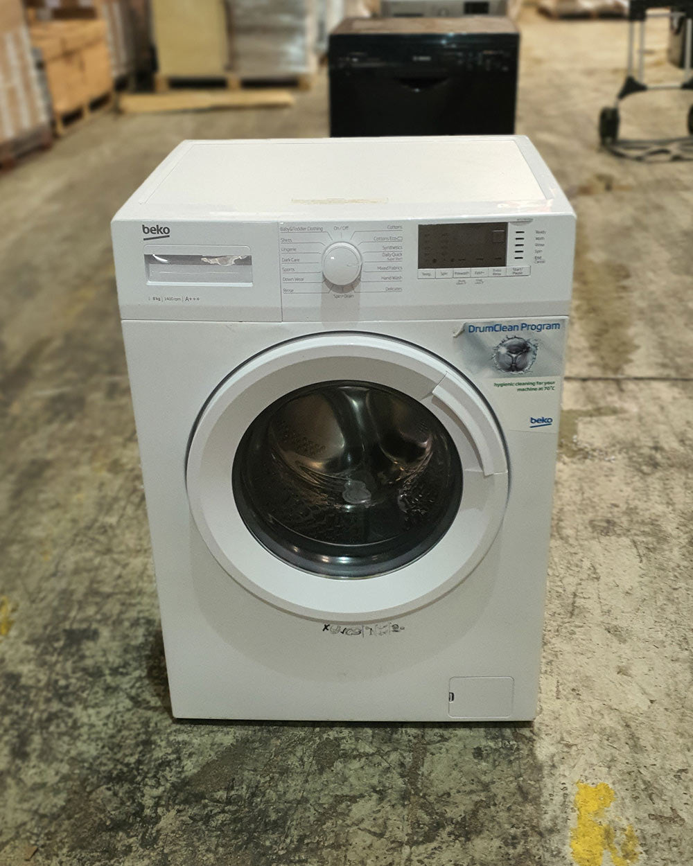 Beko 8kg Washing Machine WTG841B2W Sue Ryder