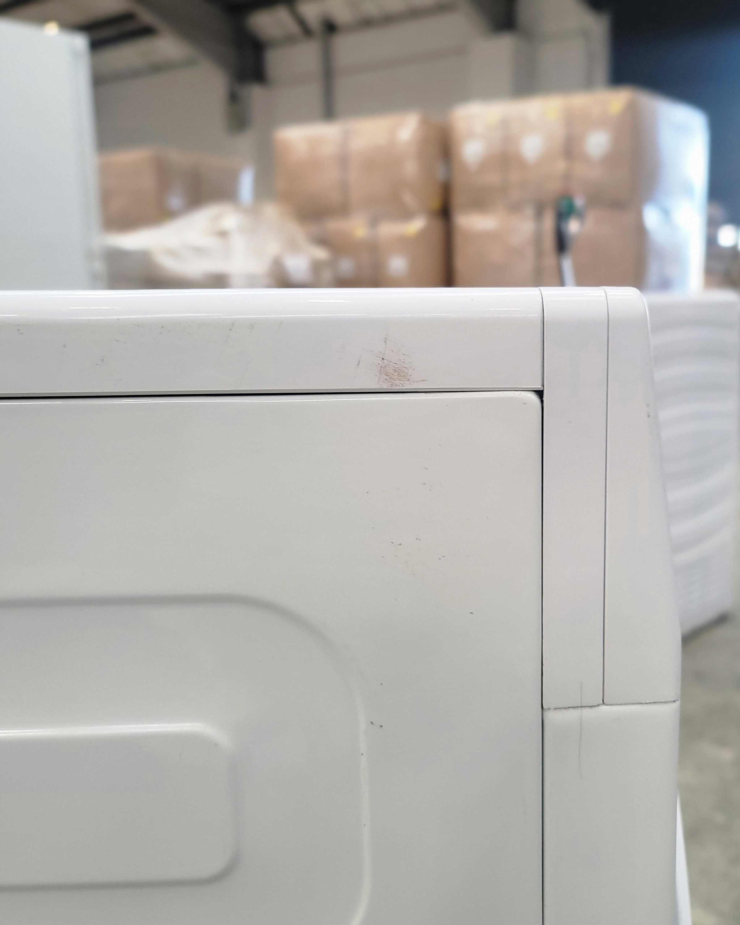 BEKO 8kg White Condensing Tumble Dryer DTLCE80121W