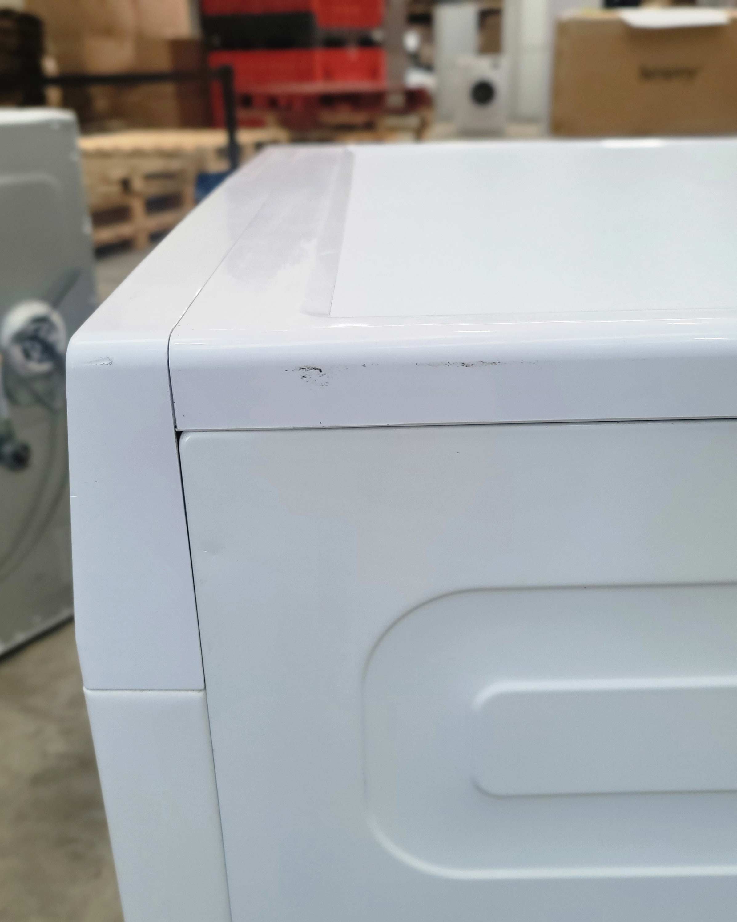 BEKO 8kg White Condensing Tumble Dryer DTLCE80121W