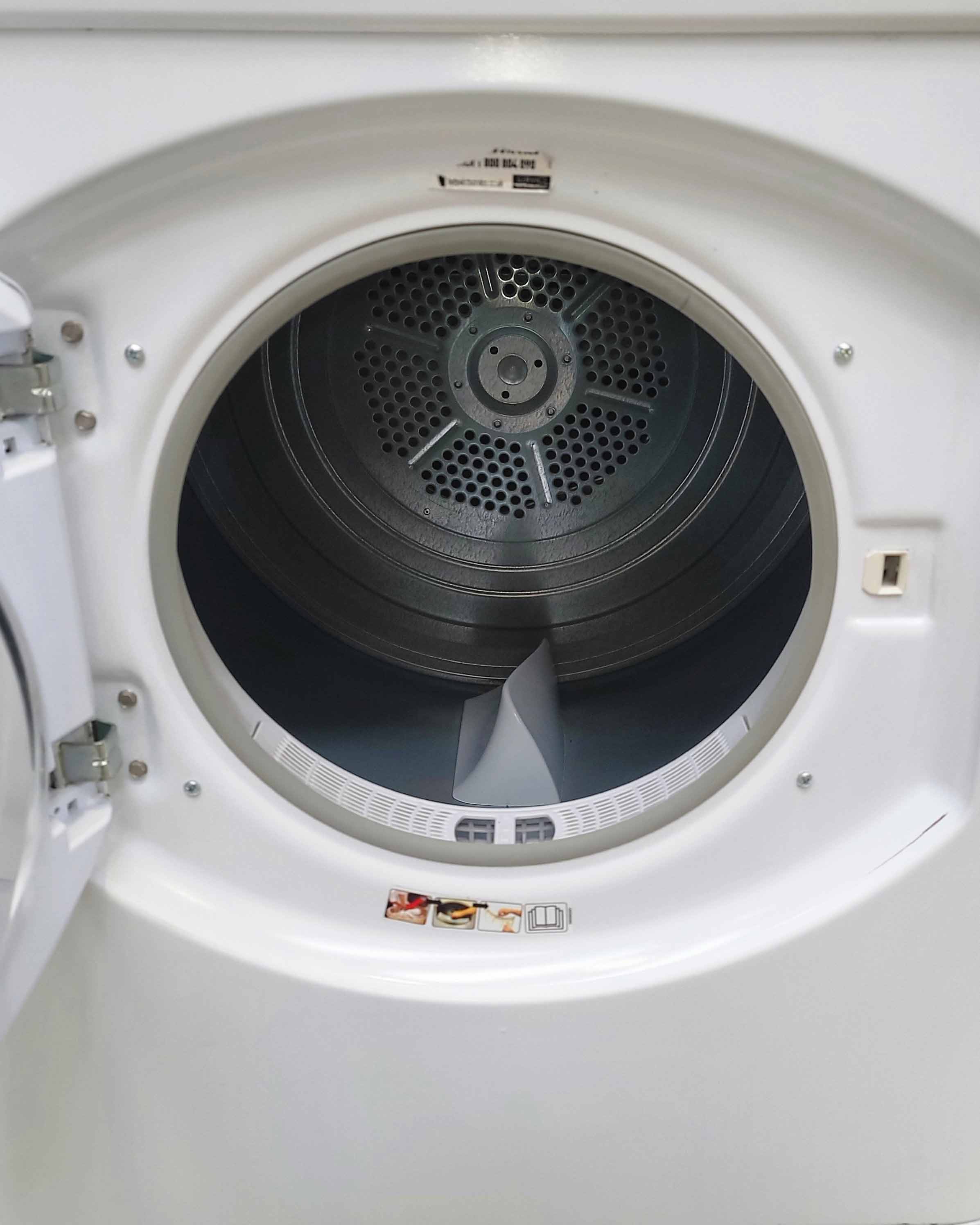 HOTPOINT 6kg Venting Tumble Dryer White Fetv60cp