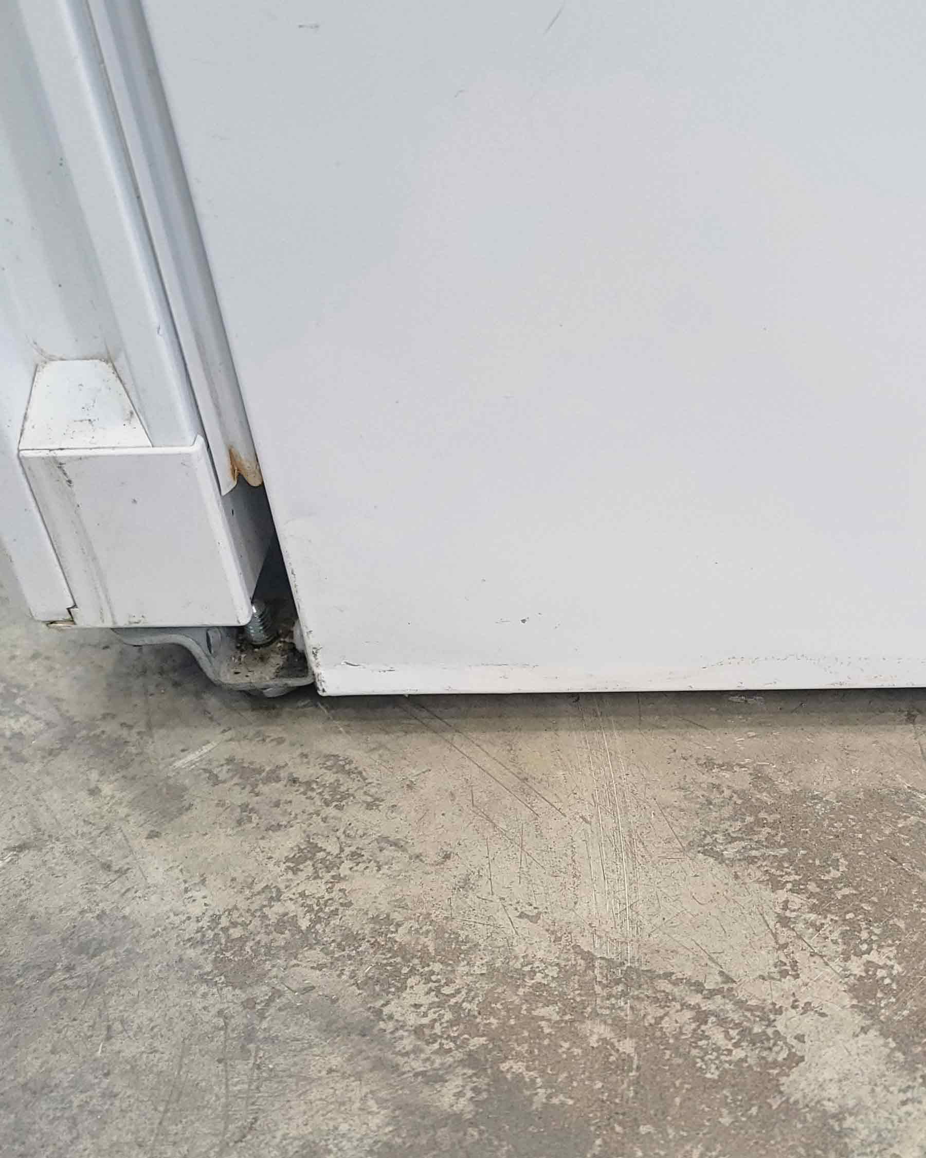 LIEBHERR White Large Fridge Freezer CN4213