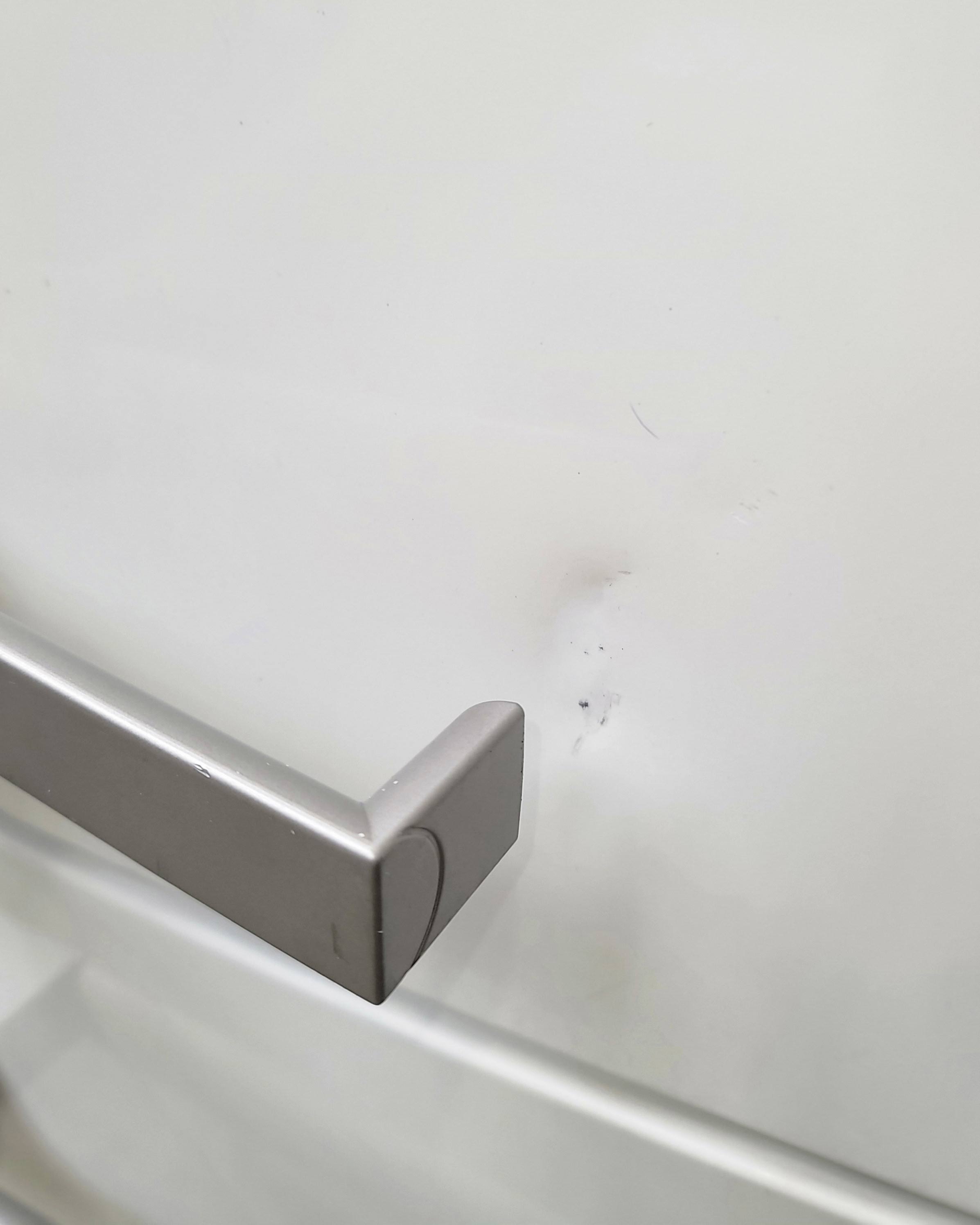 MIELE Large White Fridge Freezer kdn12823s