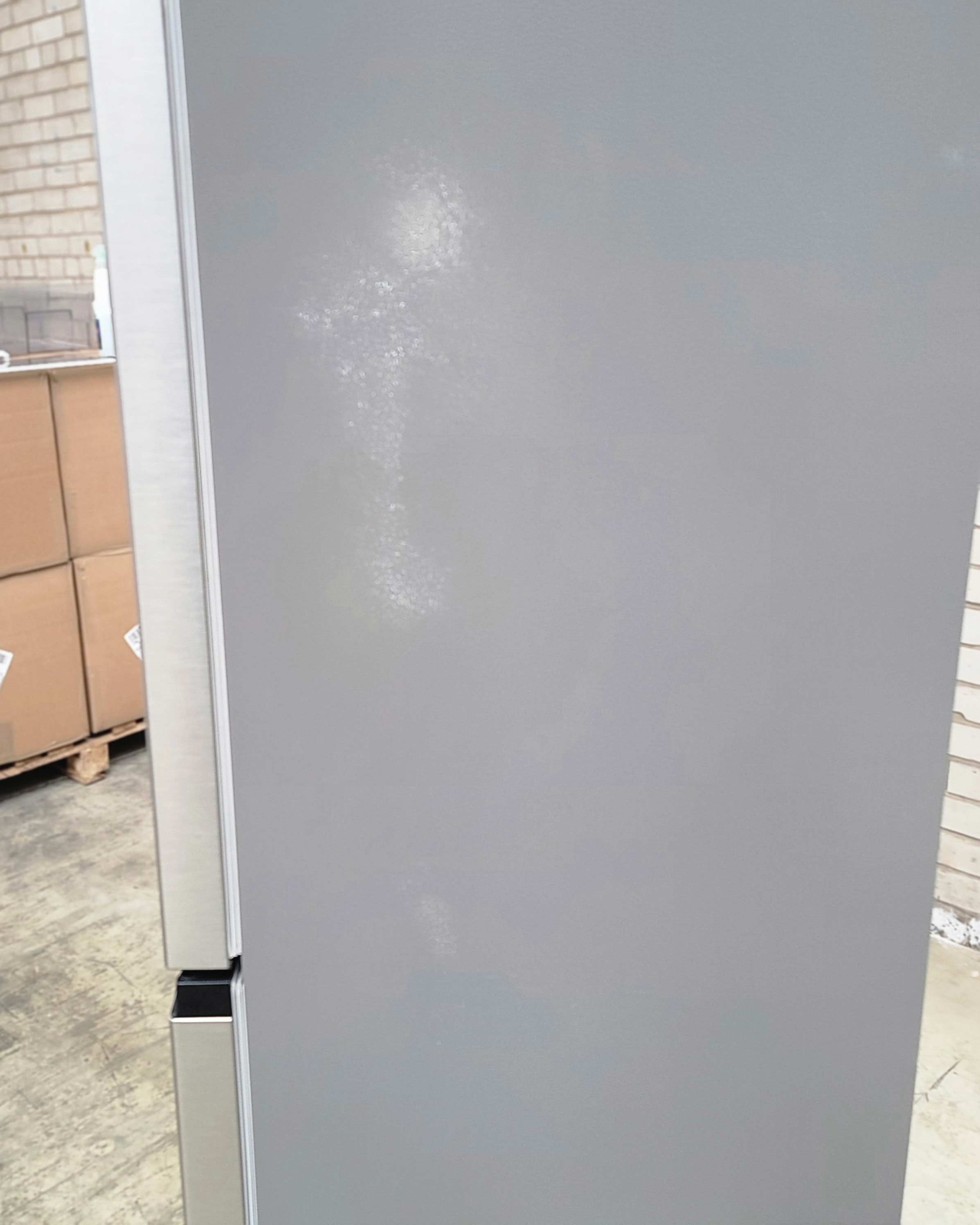 HISENSE Large Silver Fridge Freezer RB390N4WC1