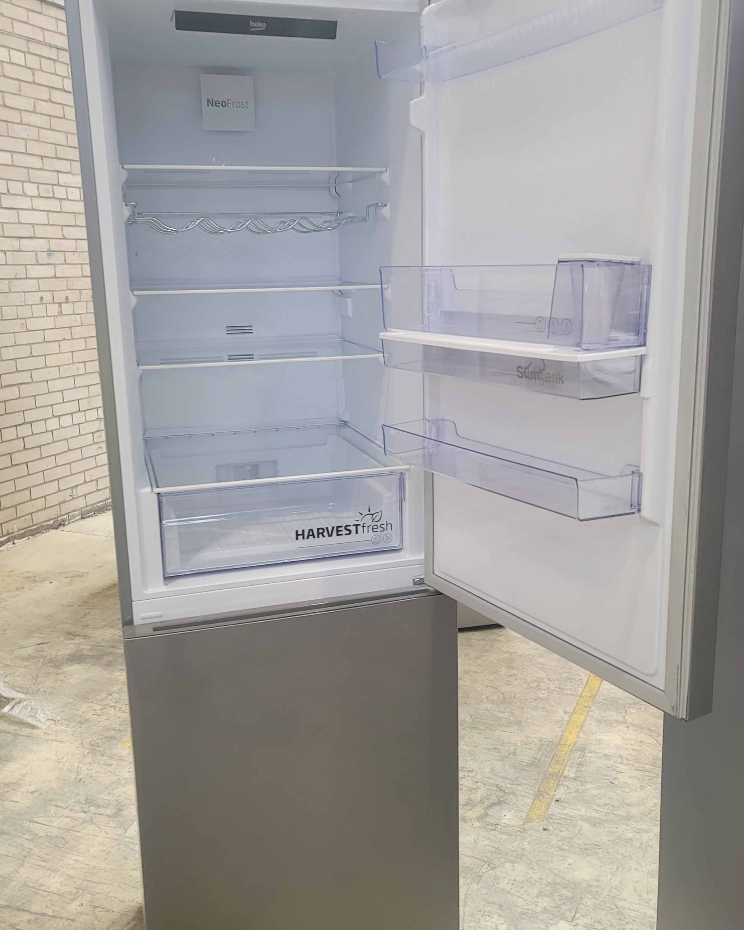 BEKO Fridge Open