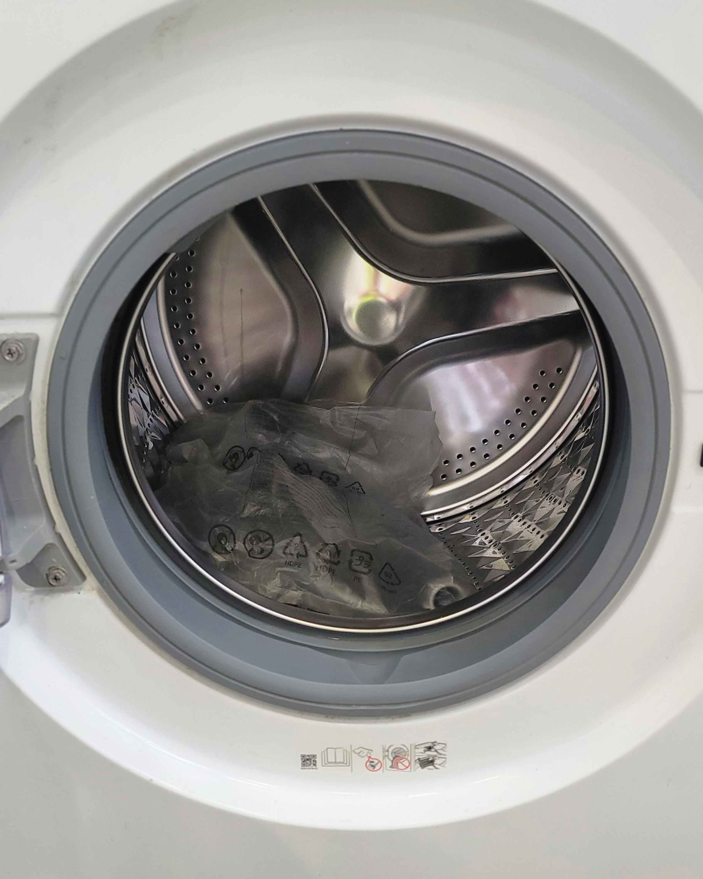 SAMSUNG 9kg White Washing Machine Wf90f5e5u4
