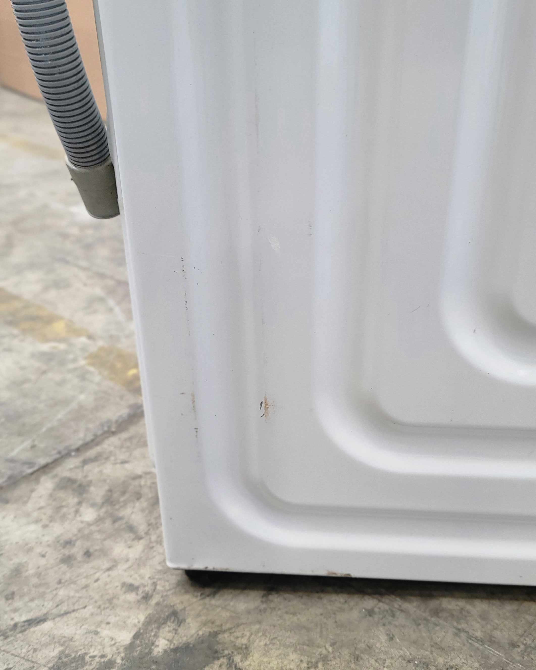 SAMSUNG 9kg White Washing Machine Wf90f5e5u4