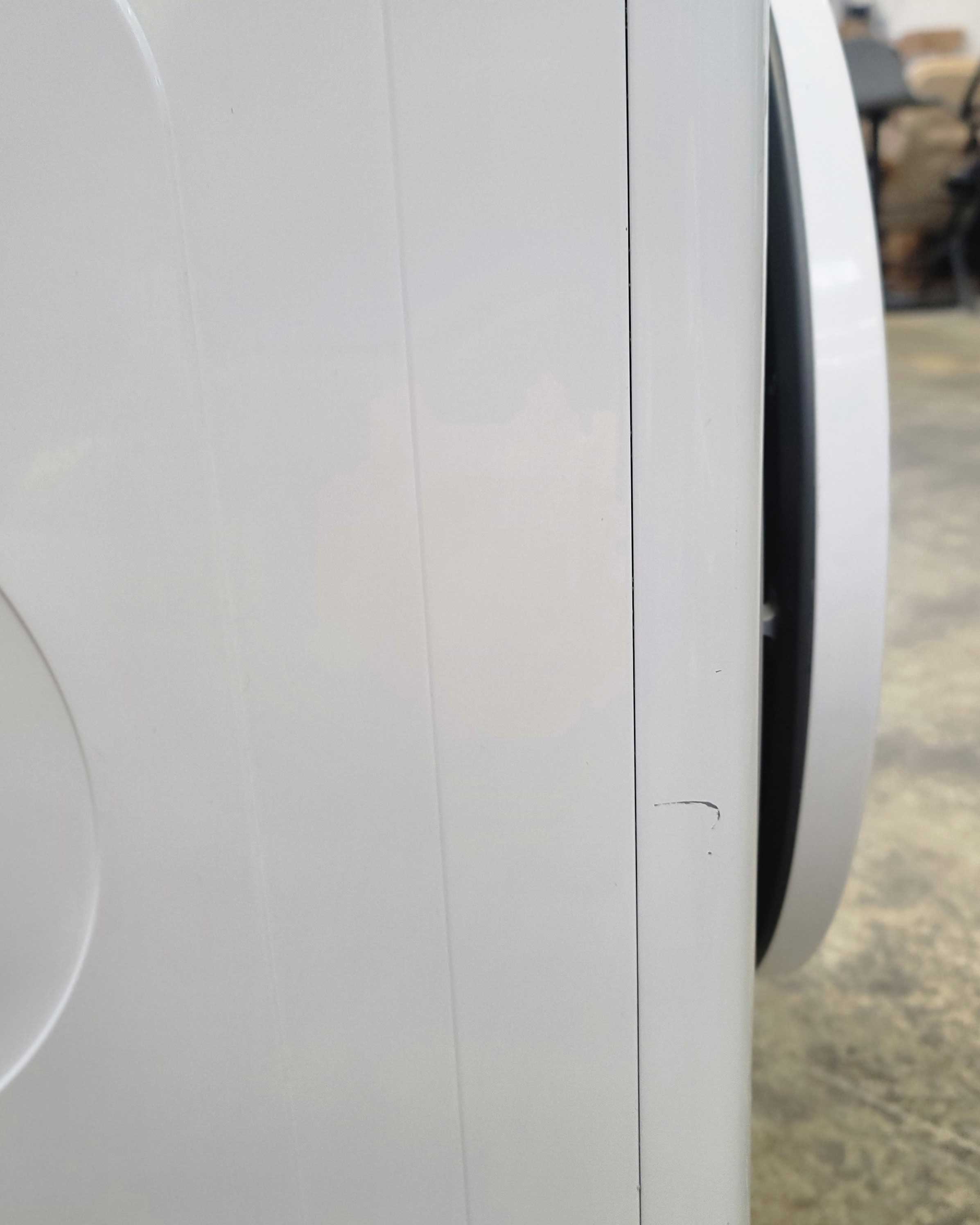 HOTPOINT Condenser Dryer TDWSF 83B EP White