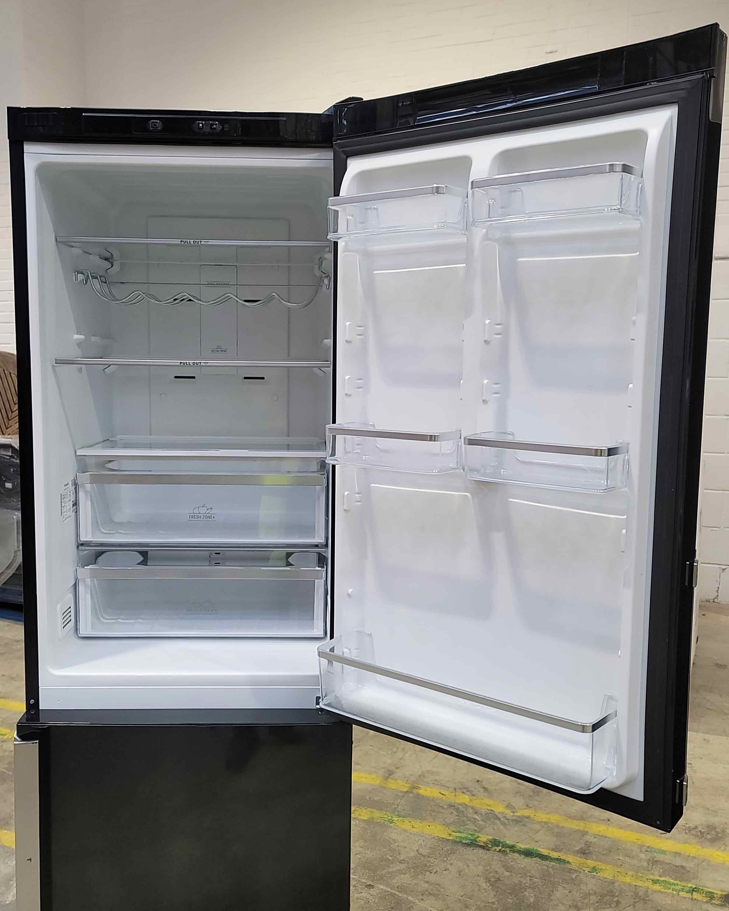 HOTPOINT Large Black Fridge Freezer H5T811IKH1
