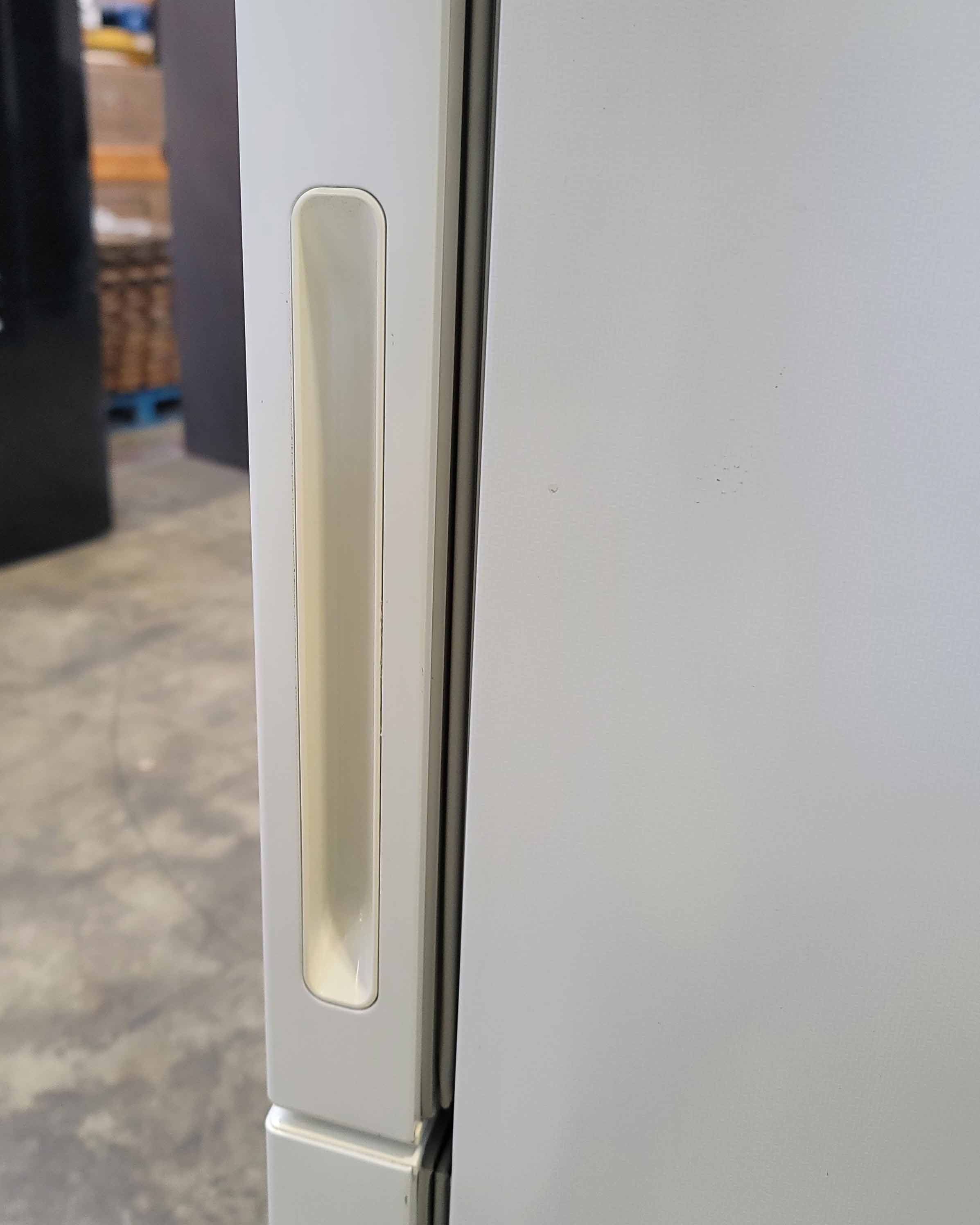 KENWOOD Large White Fridge Freezer KNFD55W17