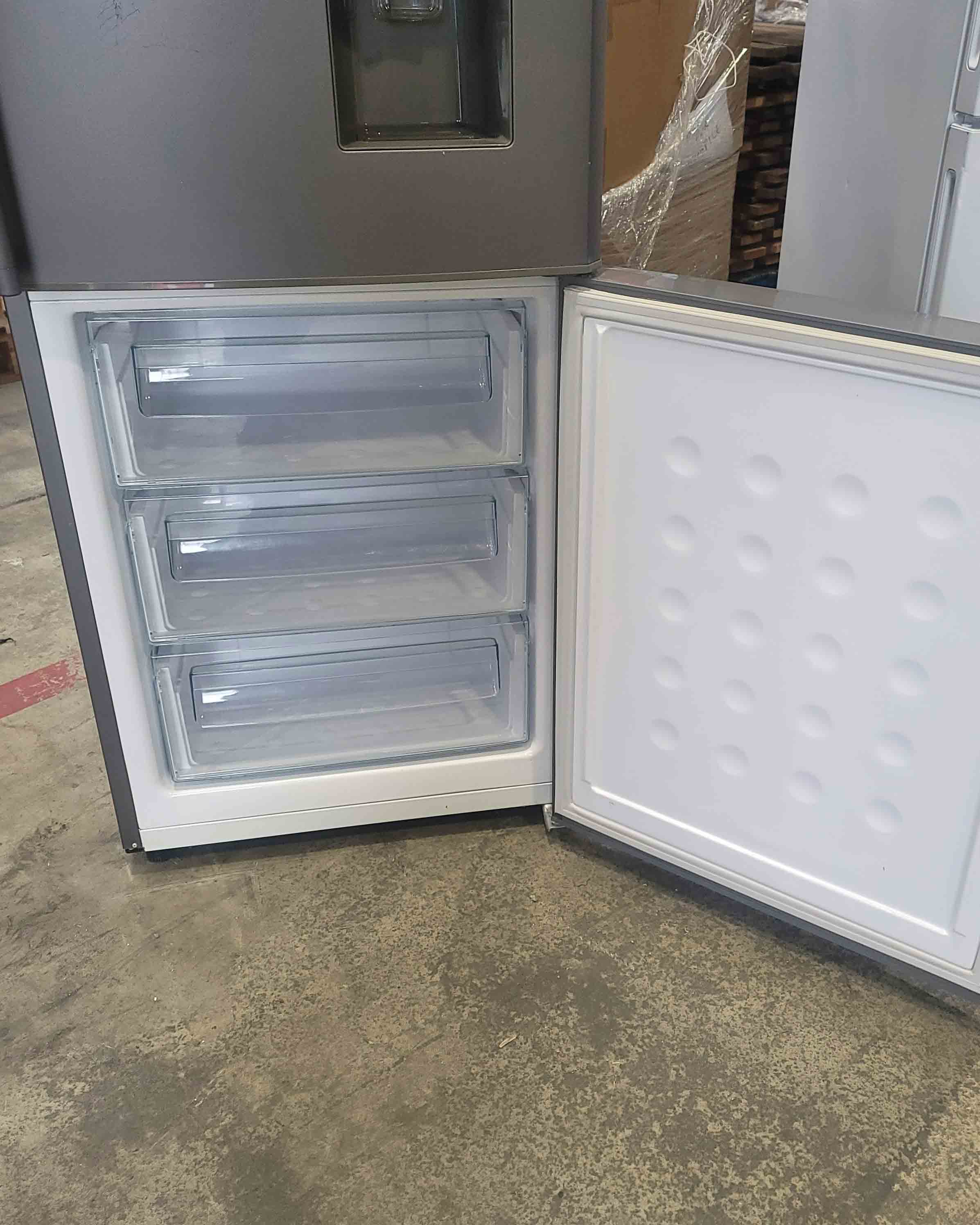 SAMSUNG Large Grey Fridge Freezer RL40PGMH