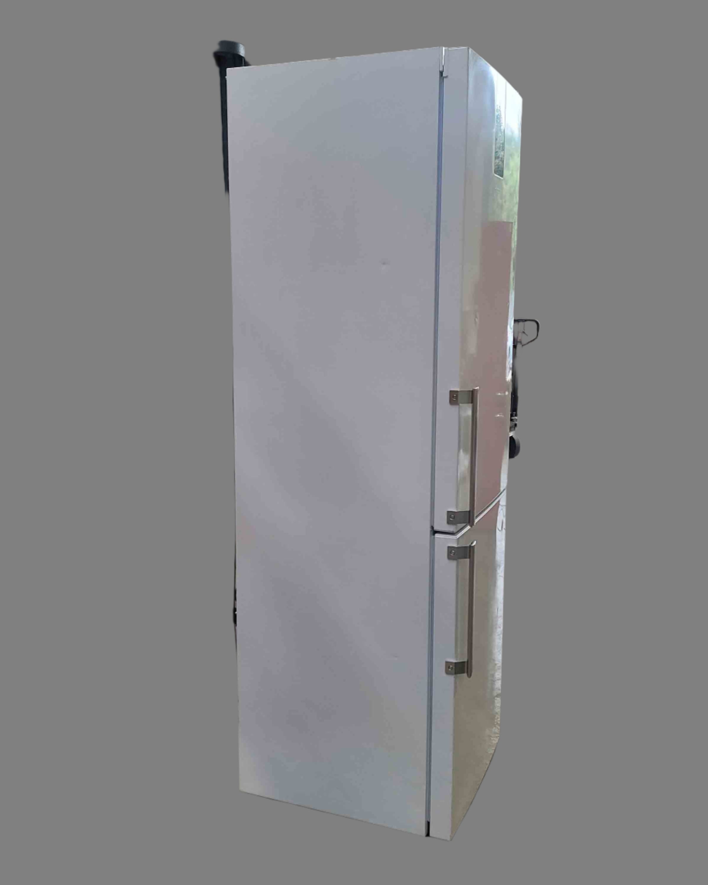 HOTPOINT Large White Fridge Freezer H7NT911TWH1