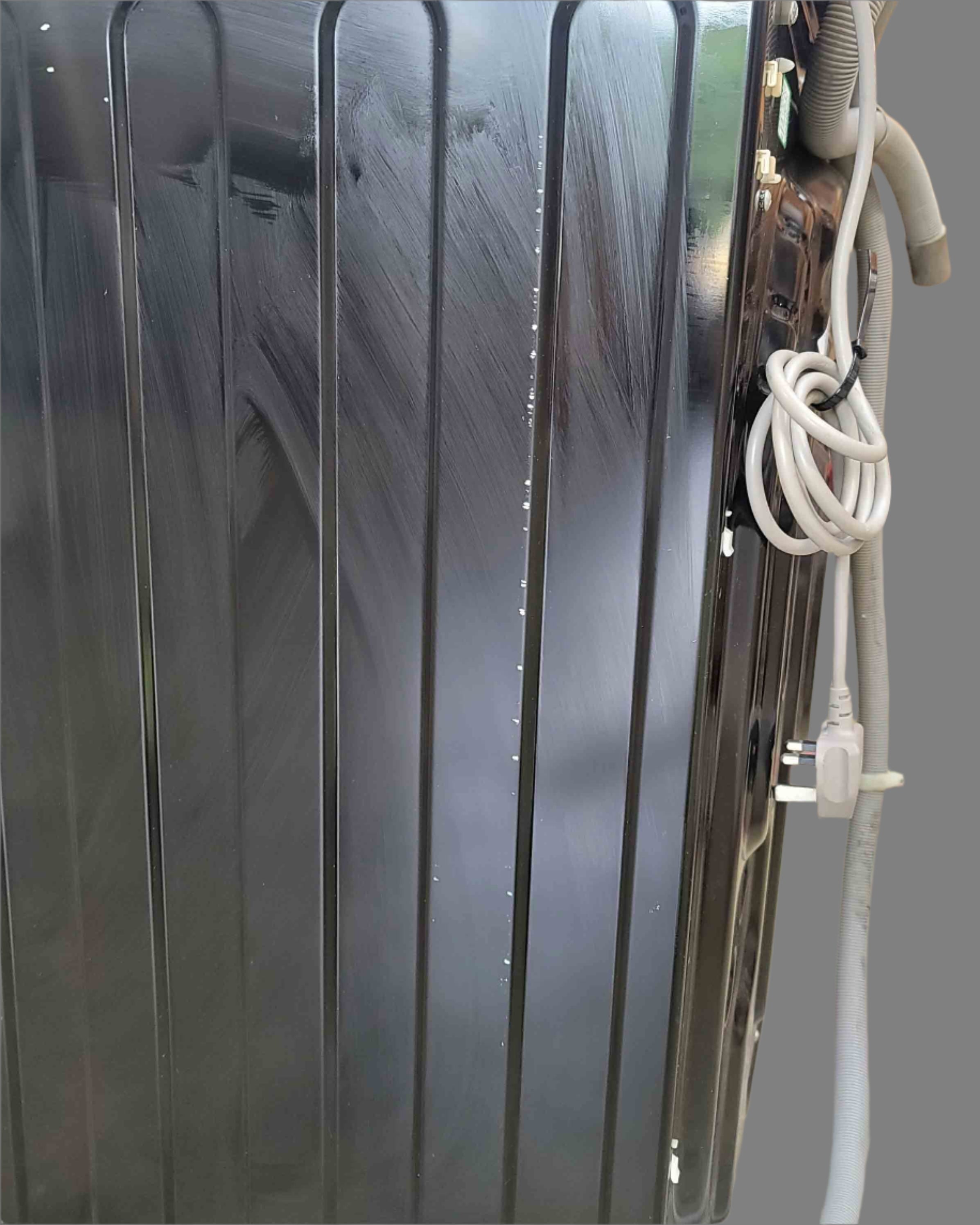 LOGIK Washing Machine L814WMB17 8kg Black