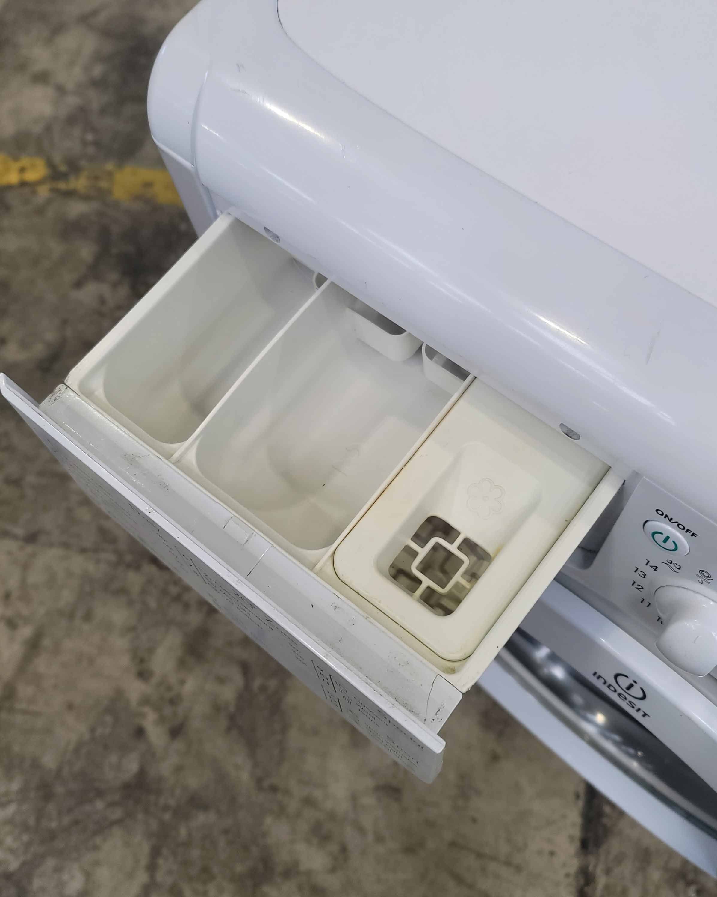 INDESIT Washing Machine IWB71251 White7kg
