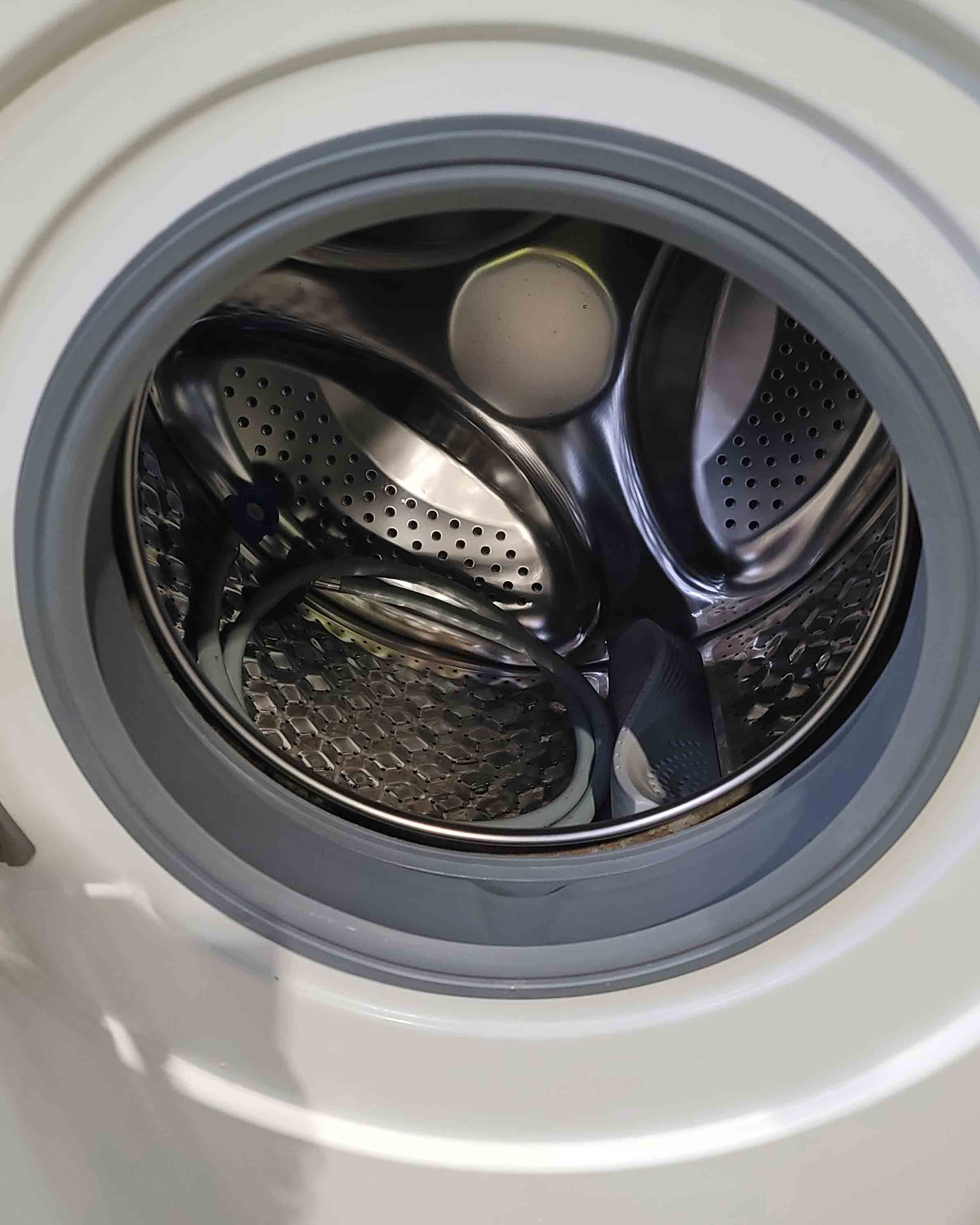 LOGIK 9kg White Washing Machine l914wm23