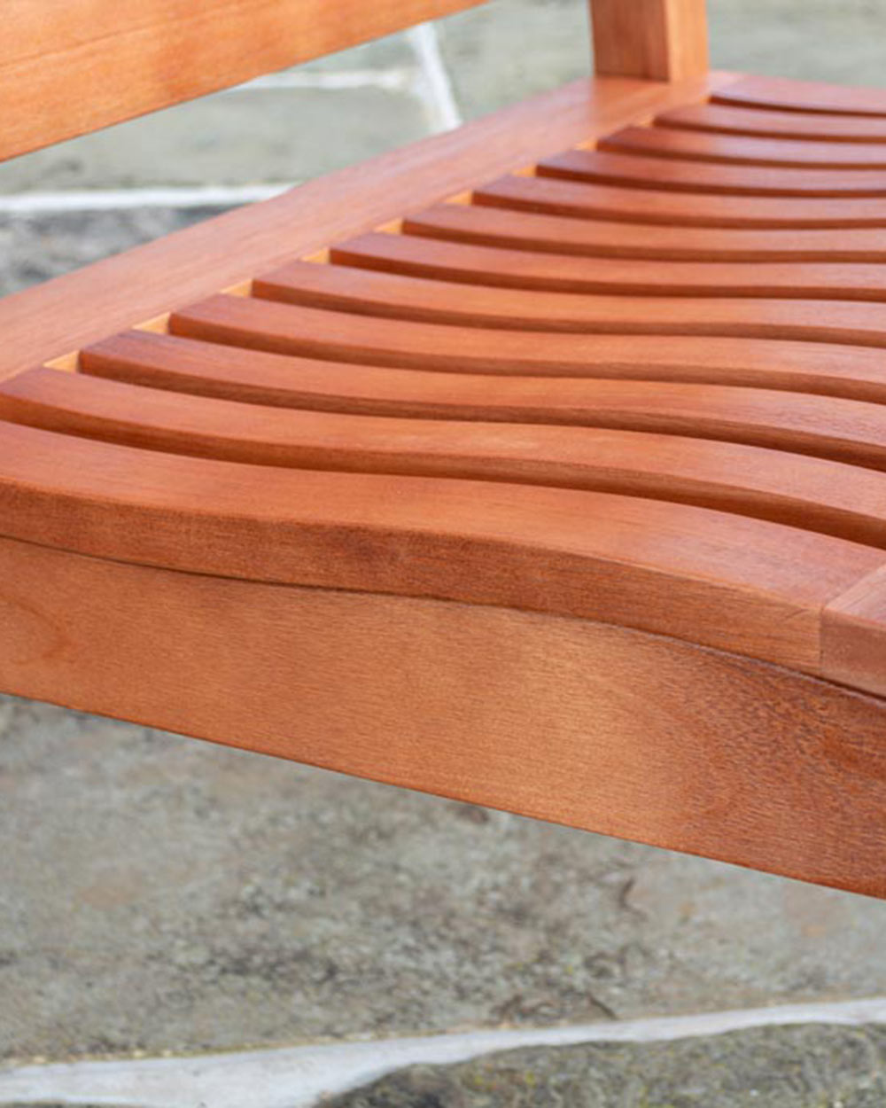close up of the curved wooden seat for comfort