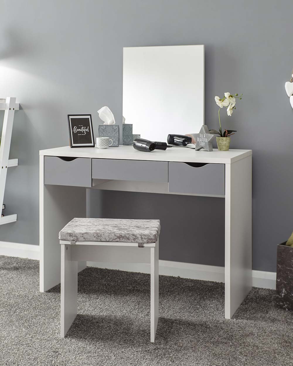 dressing table set in a bedroom to give you an overview of how it will look