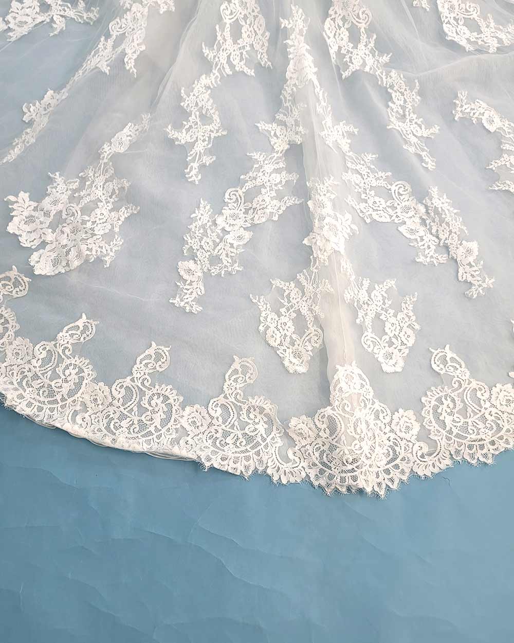Ella Rosa Ivory A Line Strapless Wedding Dress Size 10