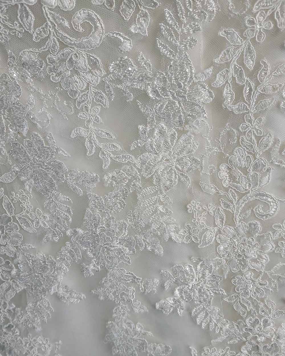 Amanda Wyatt Ivory Strapless Wedding Dress Size 10