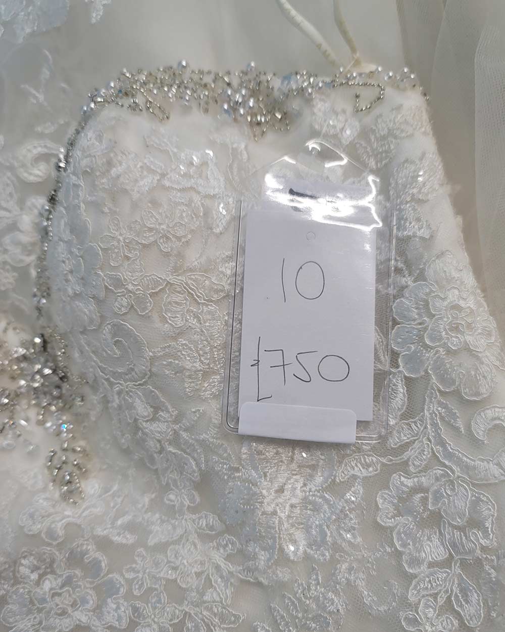 Amanda Wyatt Ivory Strapless Wedding Dress Size 10